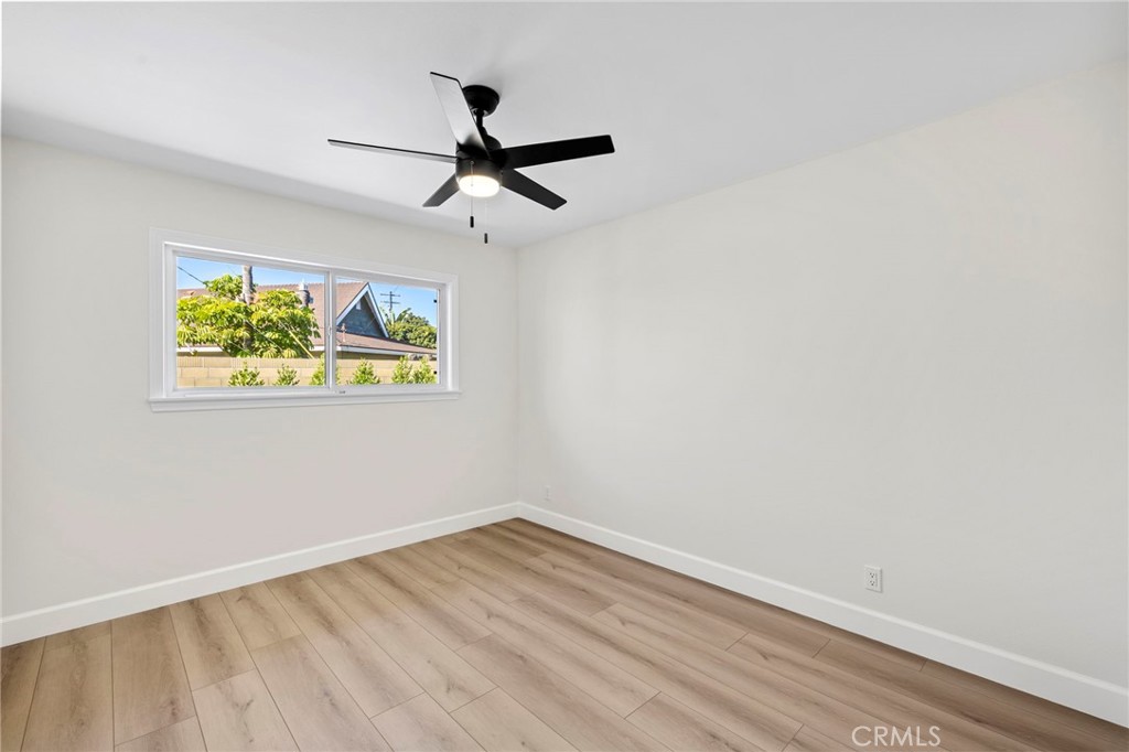 9351 Leilani Dr