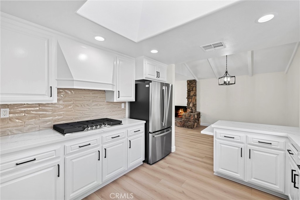 9351 Leilani Dr