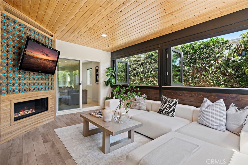 21722 Hilaria Circle