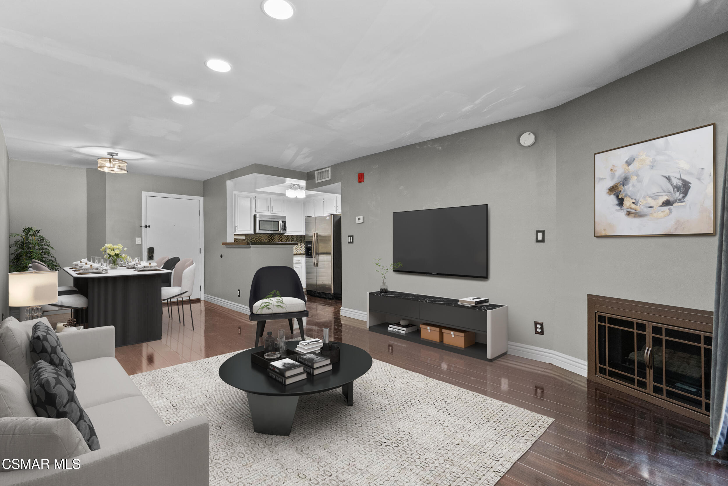 22100 Burbank Boulevard, 348e