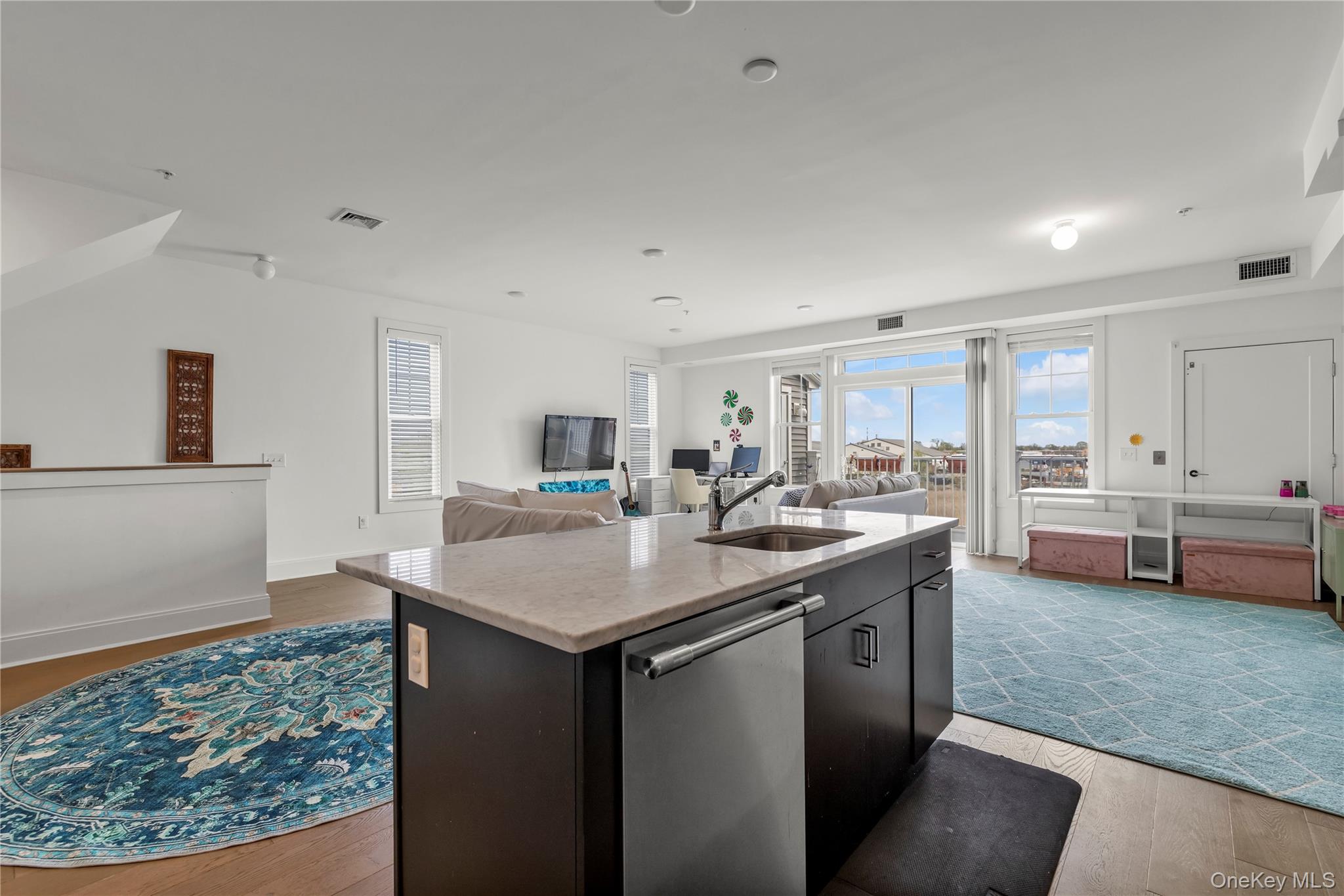 322 Marina Point