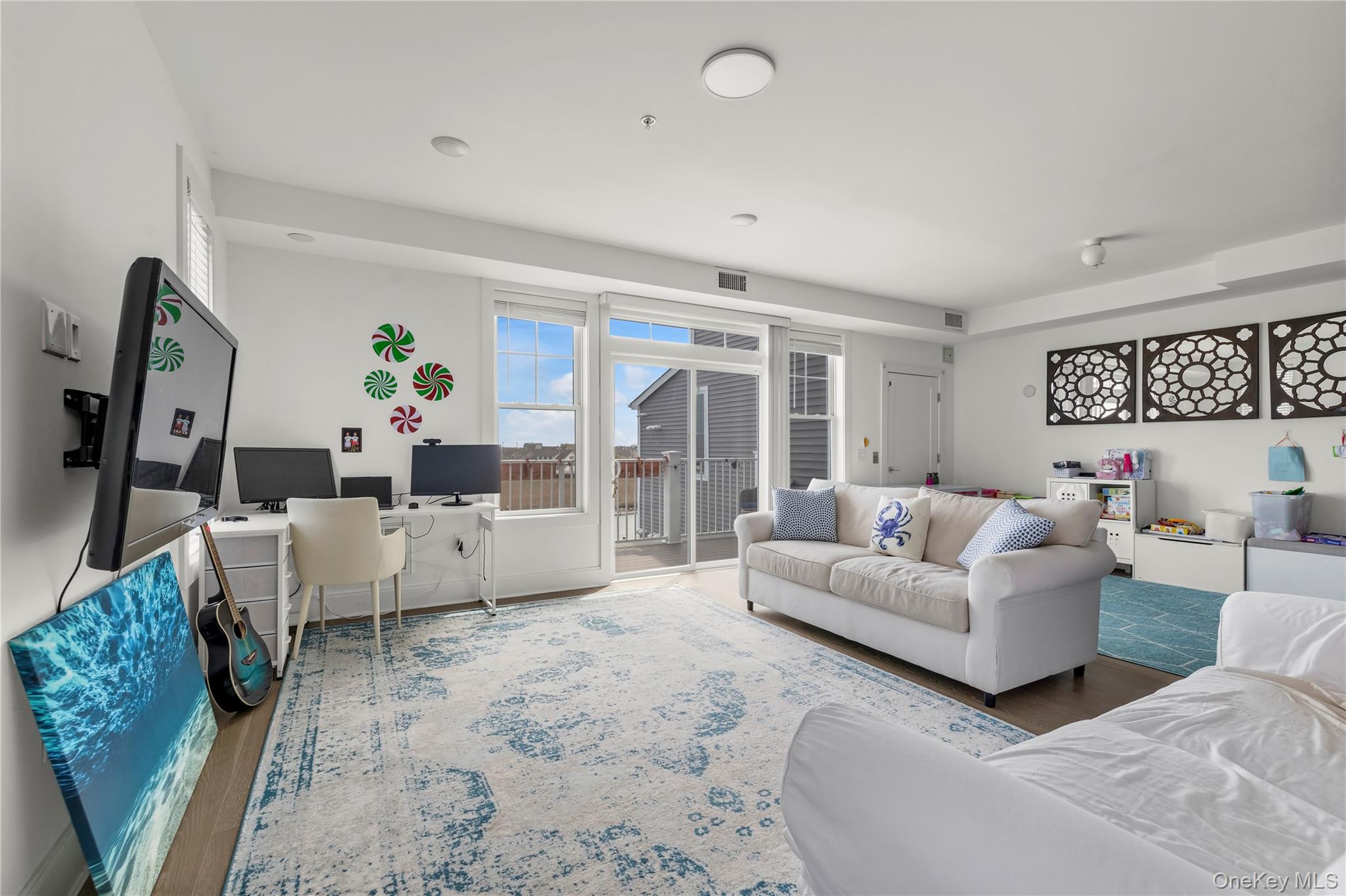 322 Marina Point