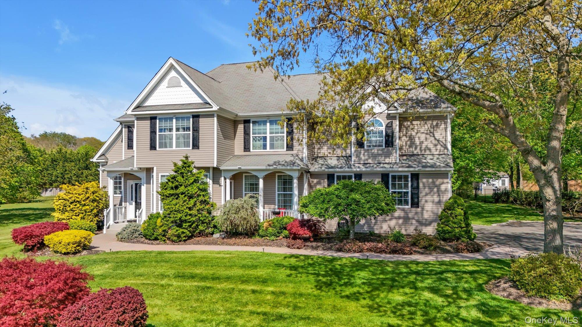 9 Paddock Lane