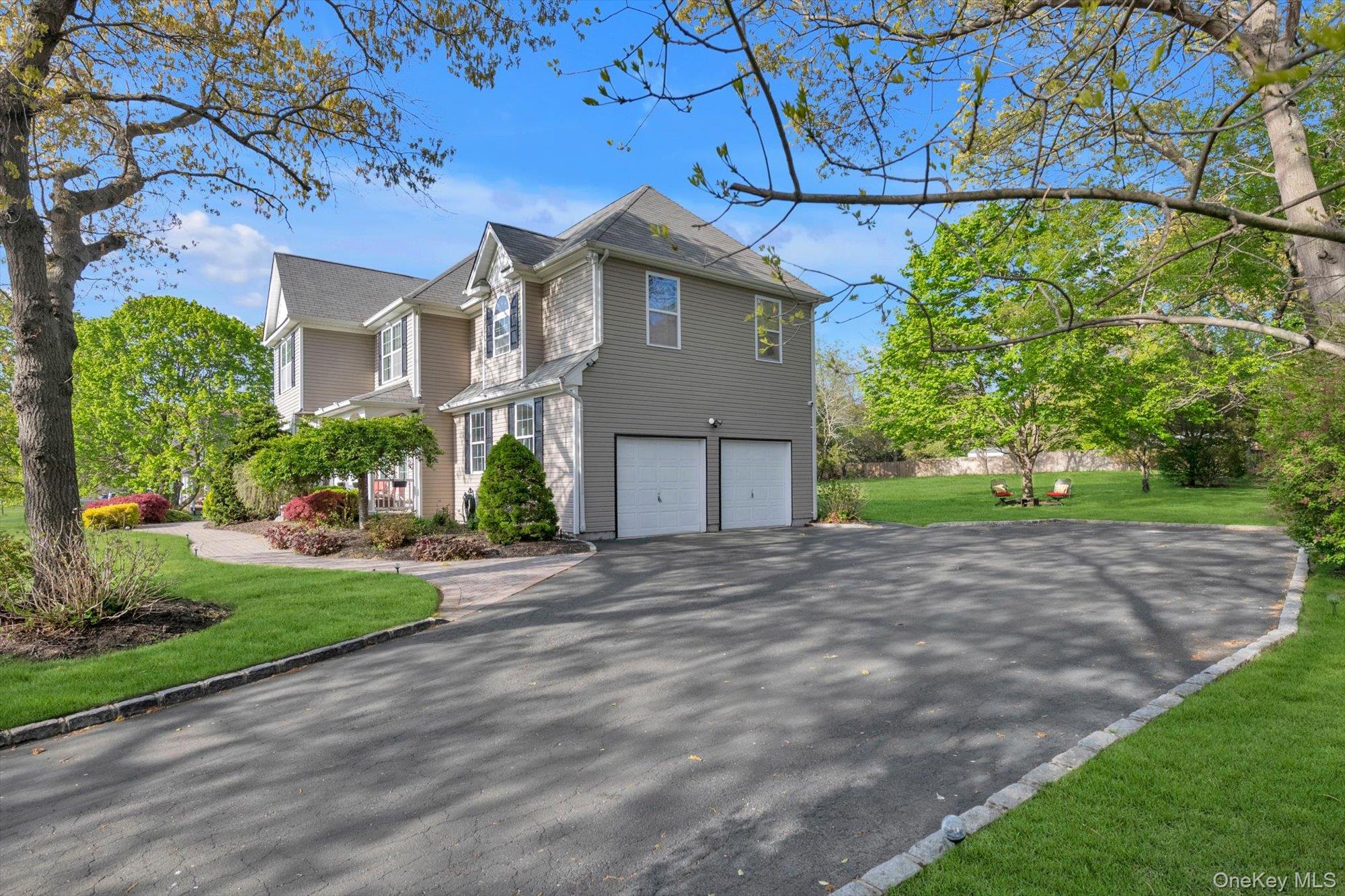 9 Paddock Lane