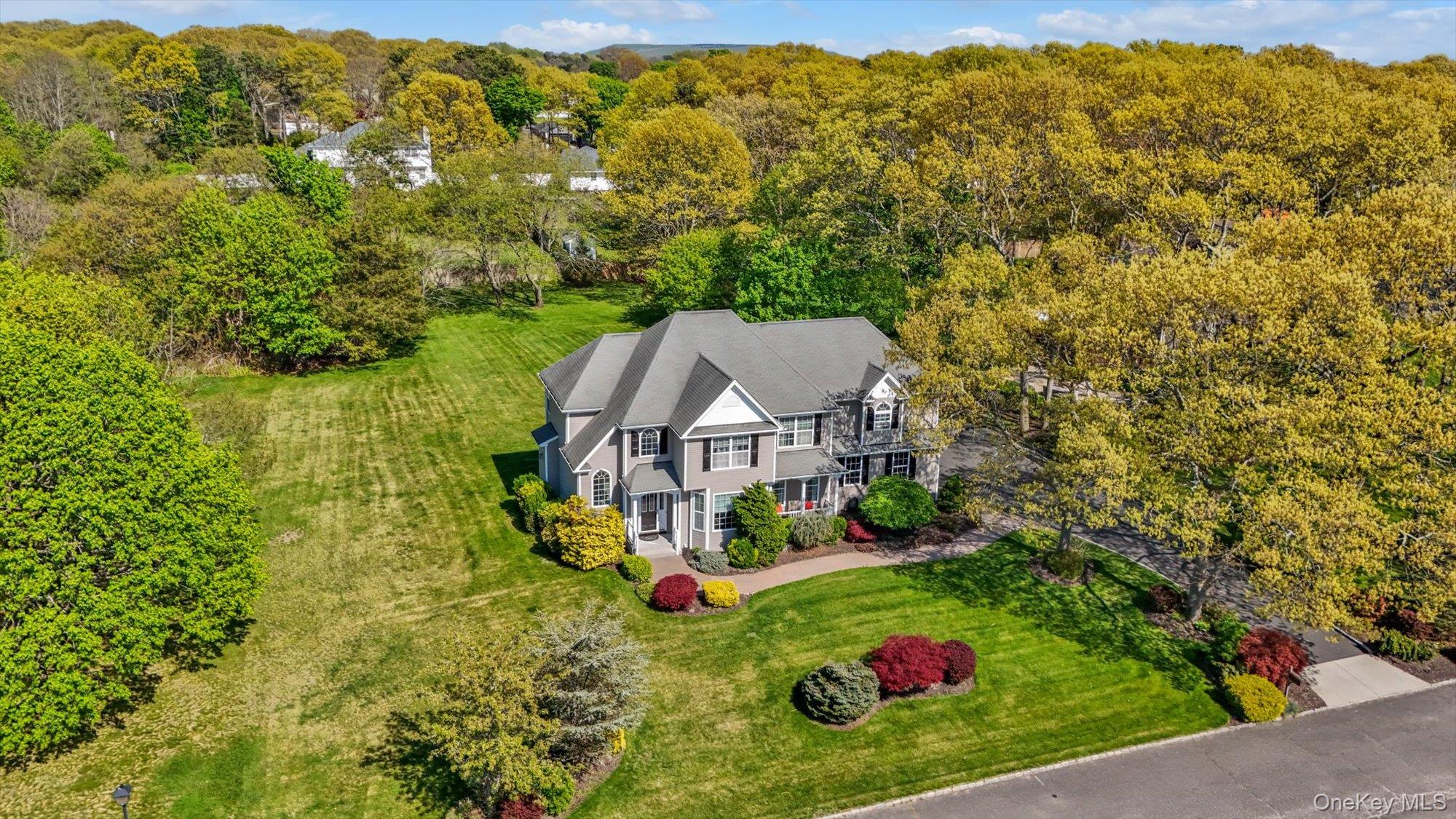 9 Paddock Lane