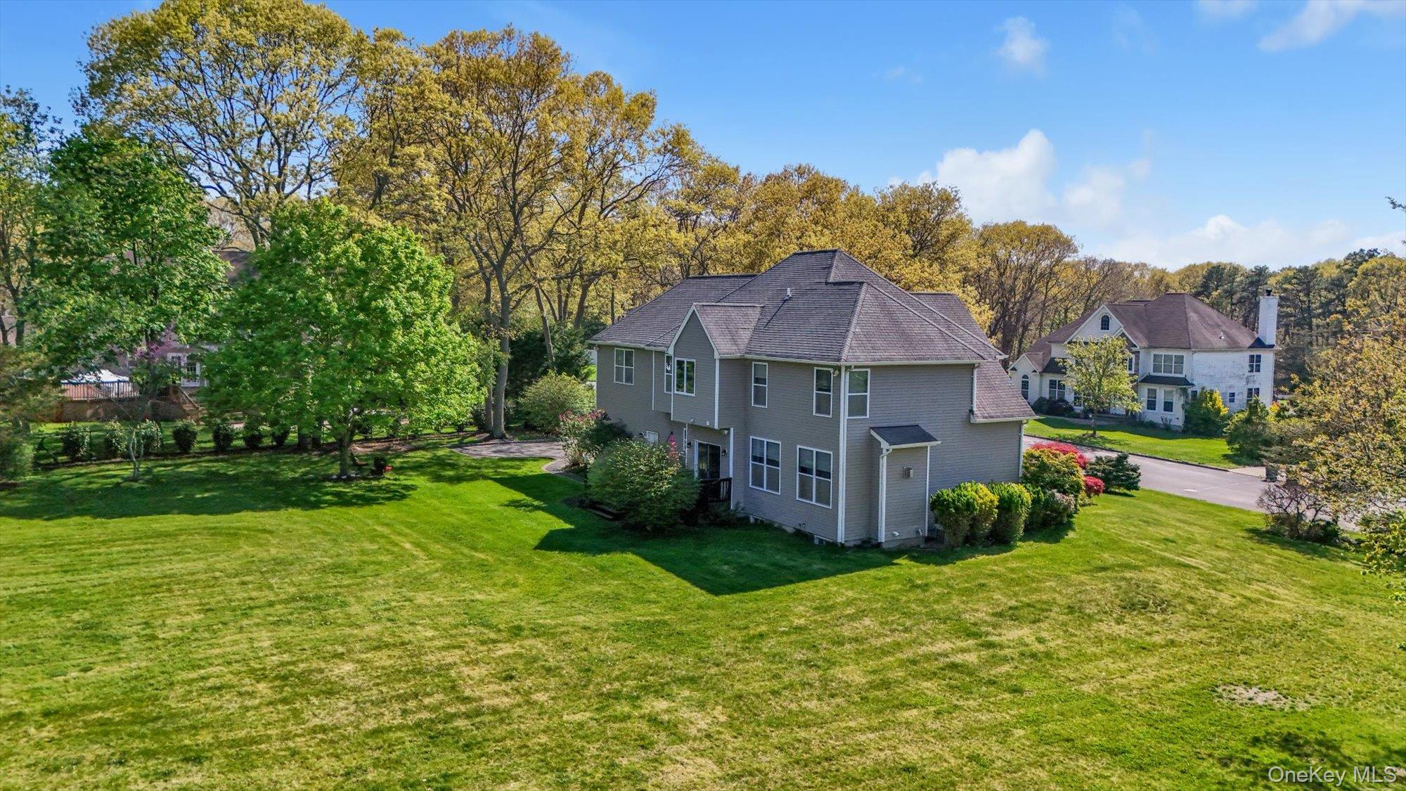 9 Paddock Lane