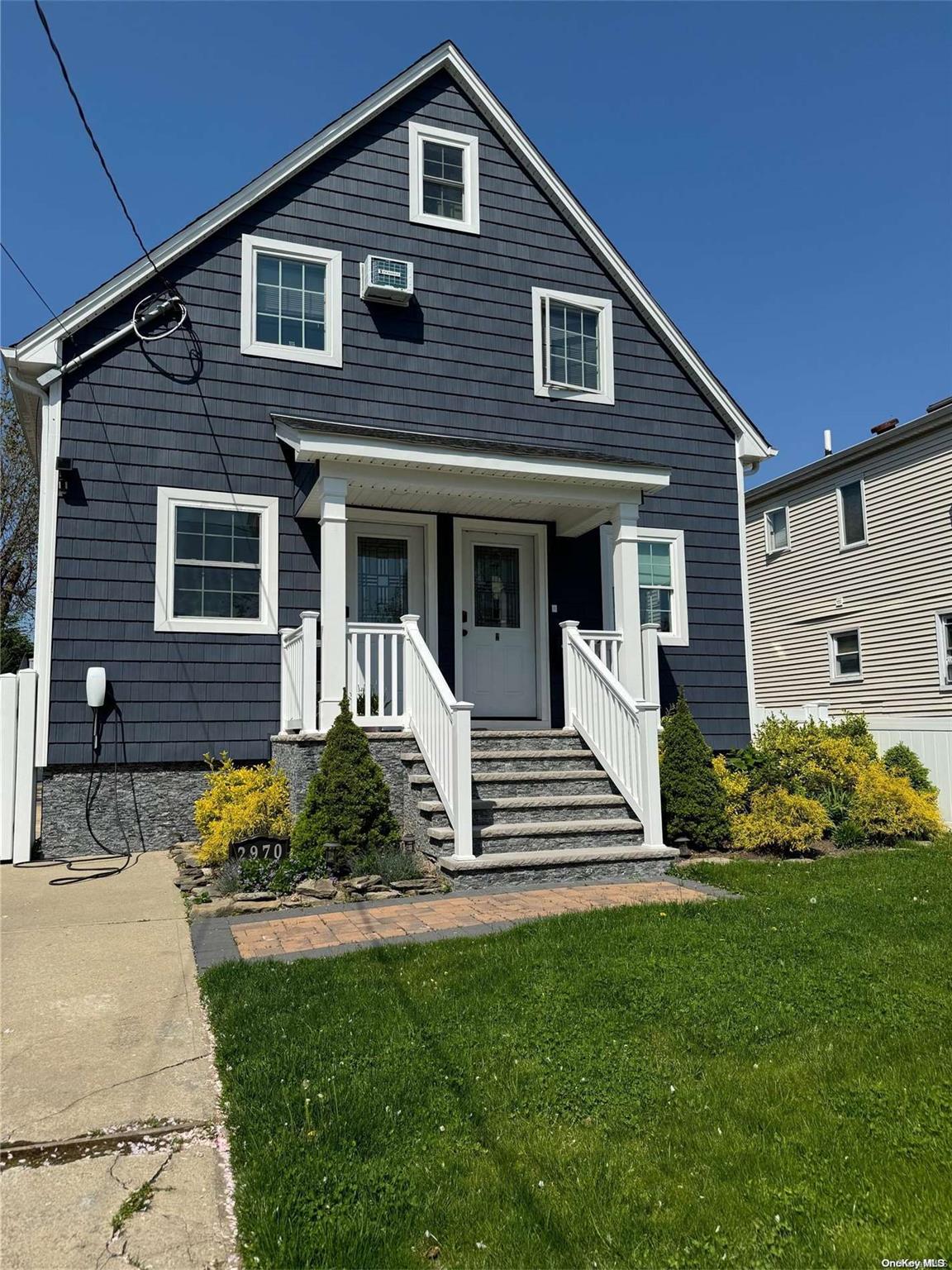 2970 Higgins Street Unit: 1