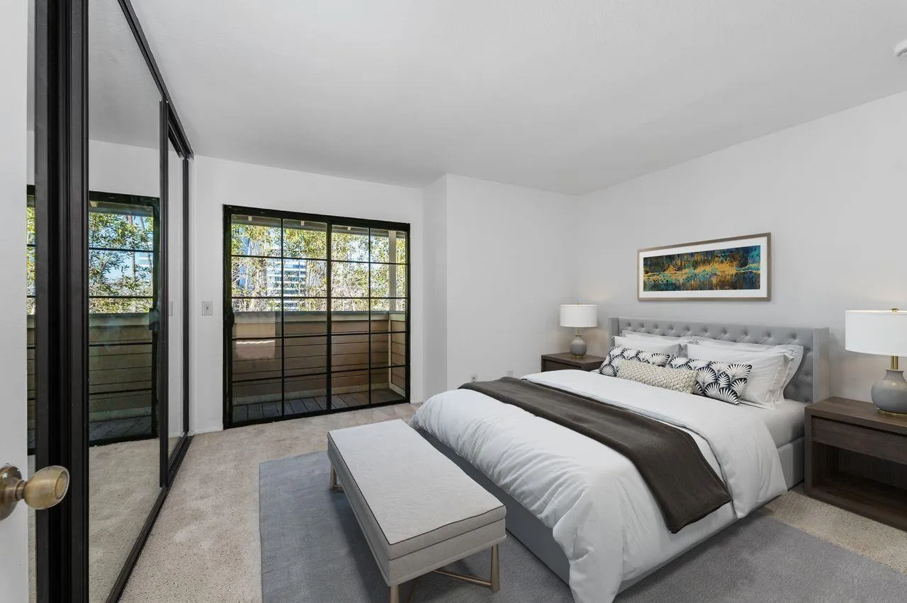 9250 Towne Centre Drive Unit 6