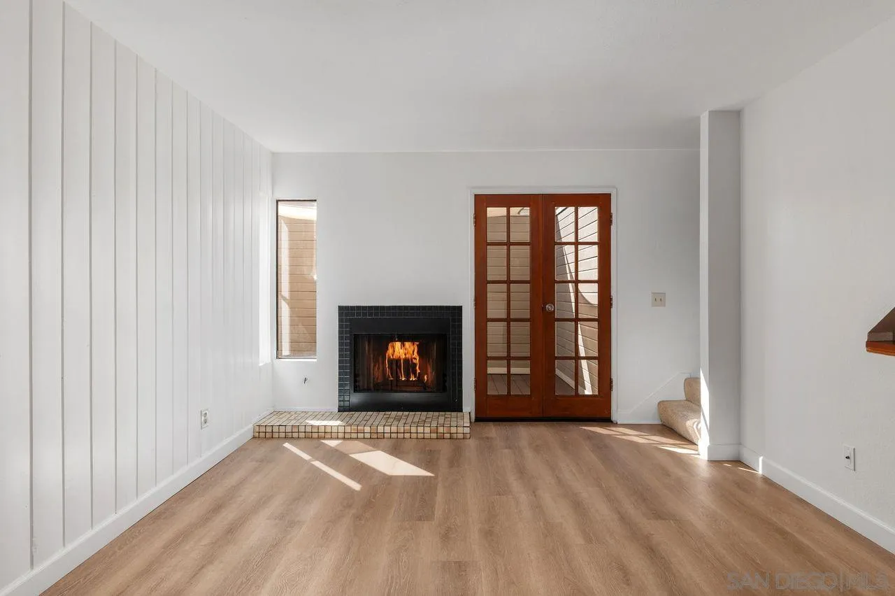 9250 Towne Centre Drive Unit 6