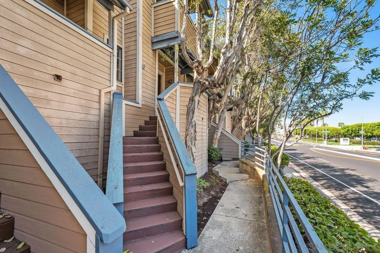 9250 Towne Centre Drive Unit 6
