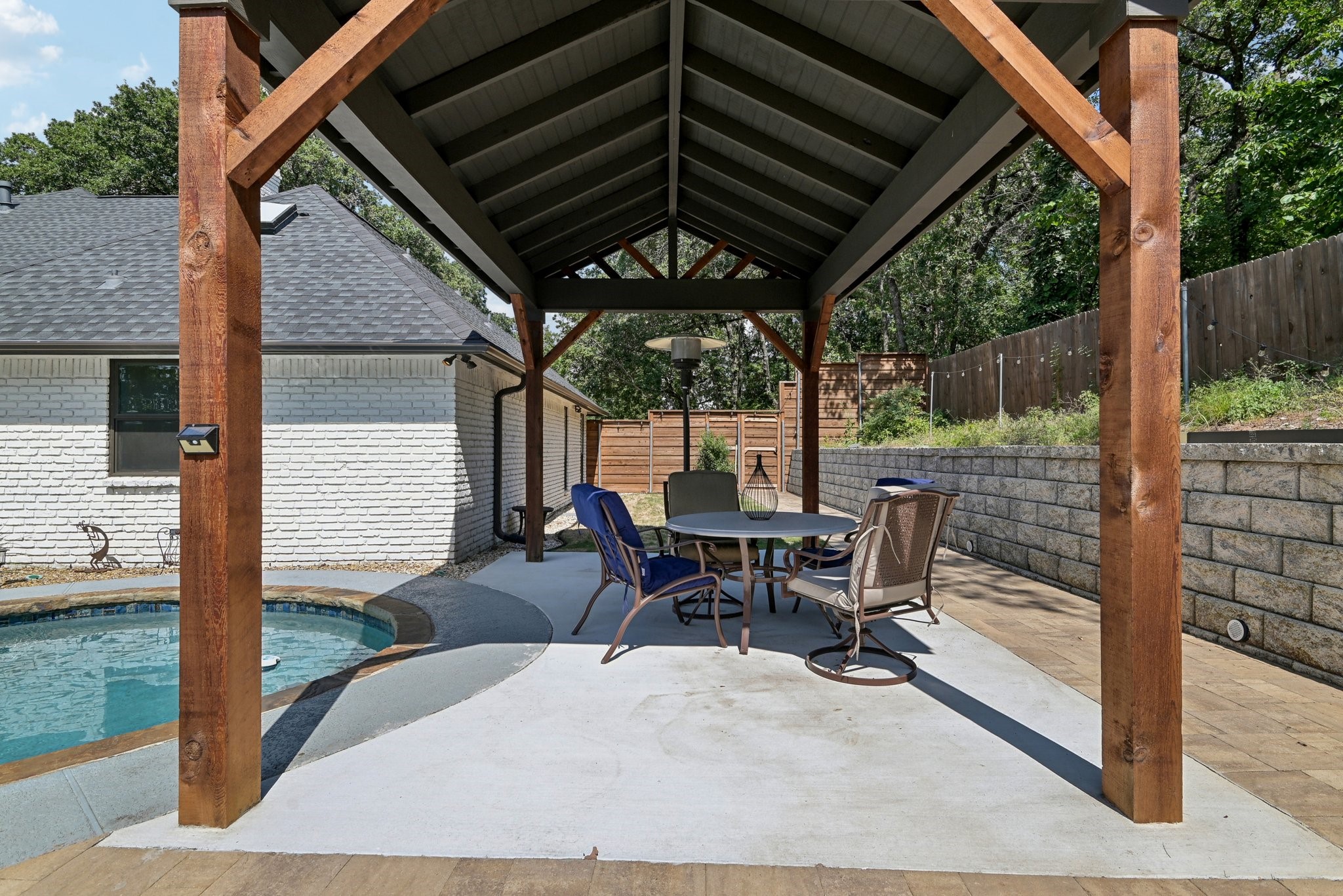1510 N Pearson Lane