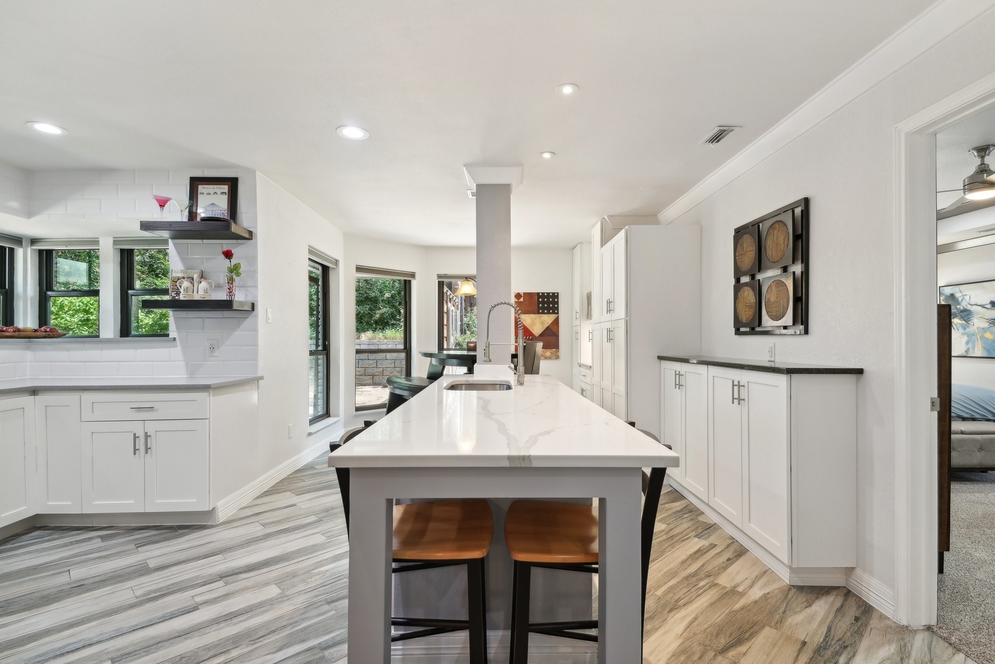 1510 N Pearson Lane