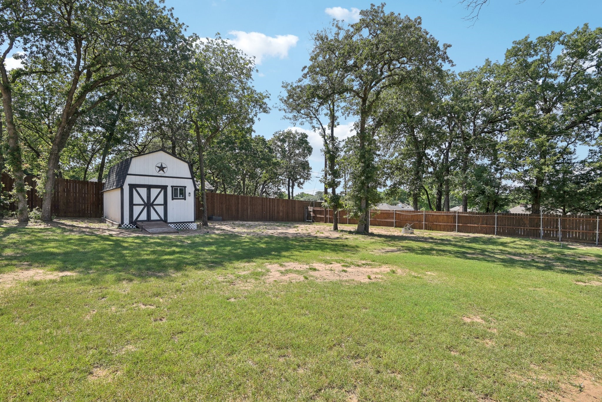 1510 N Pearson Lane