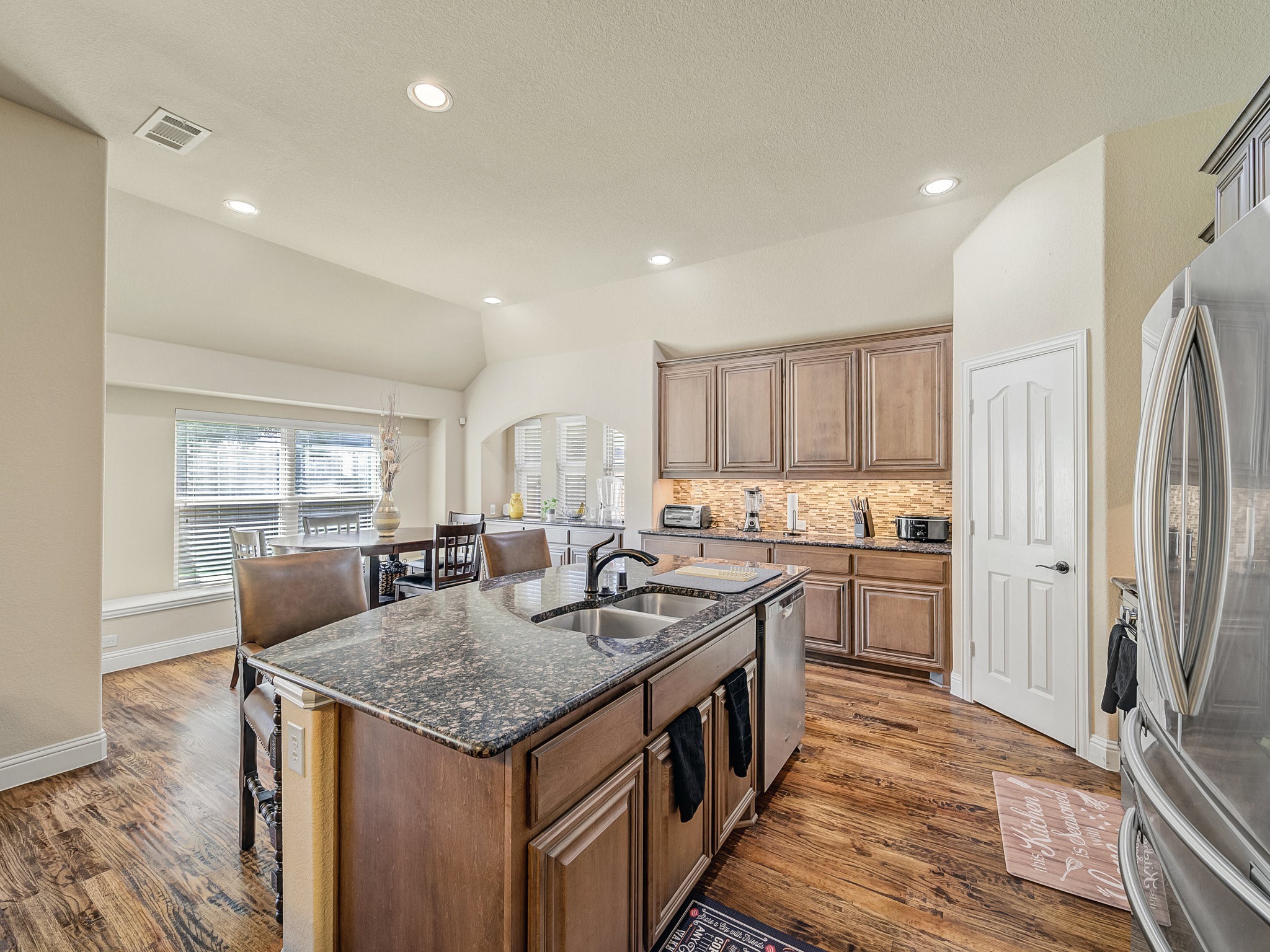 4306 Carnation Lane
