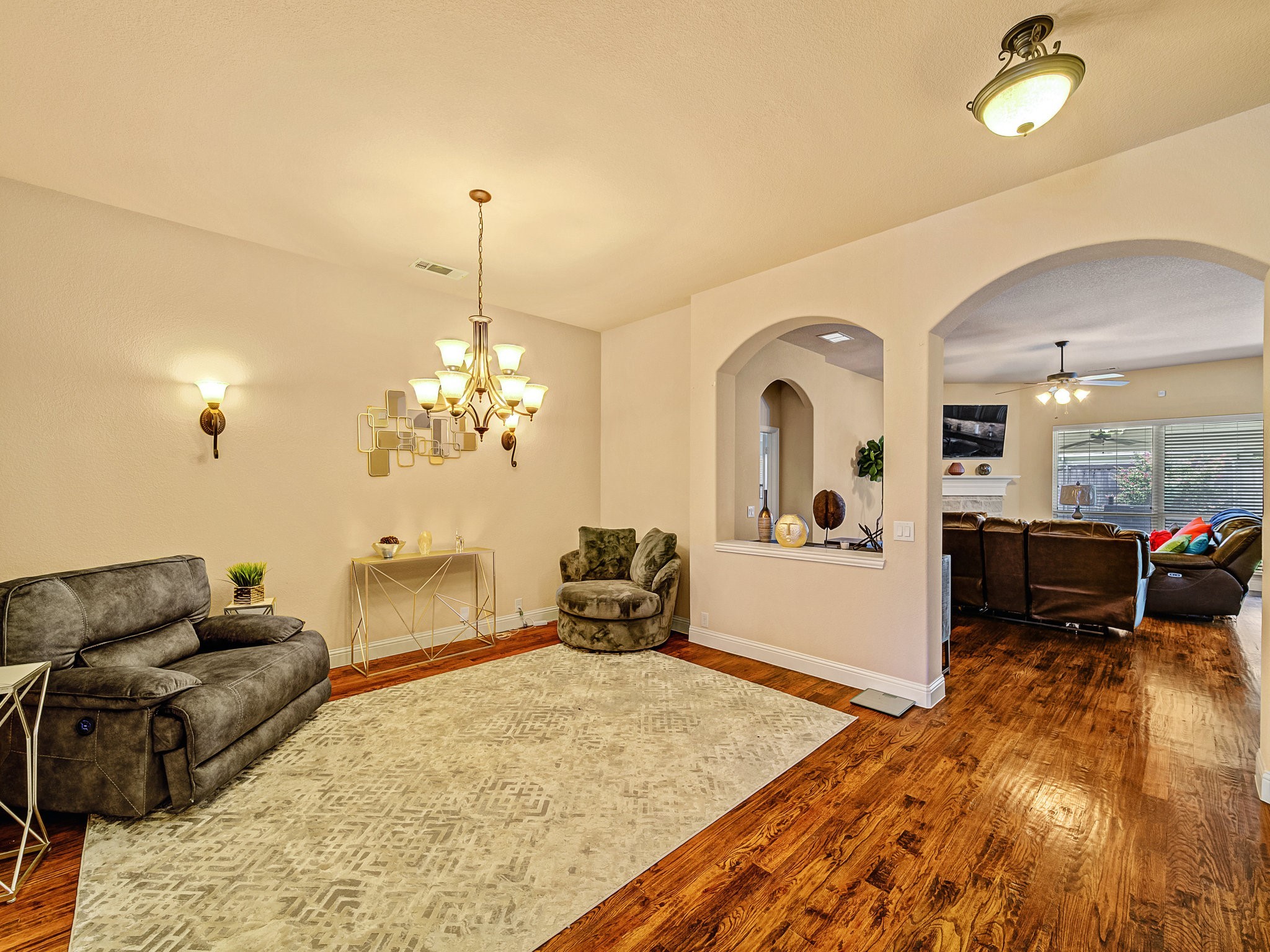 4306 Carnation Lane