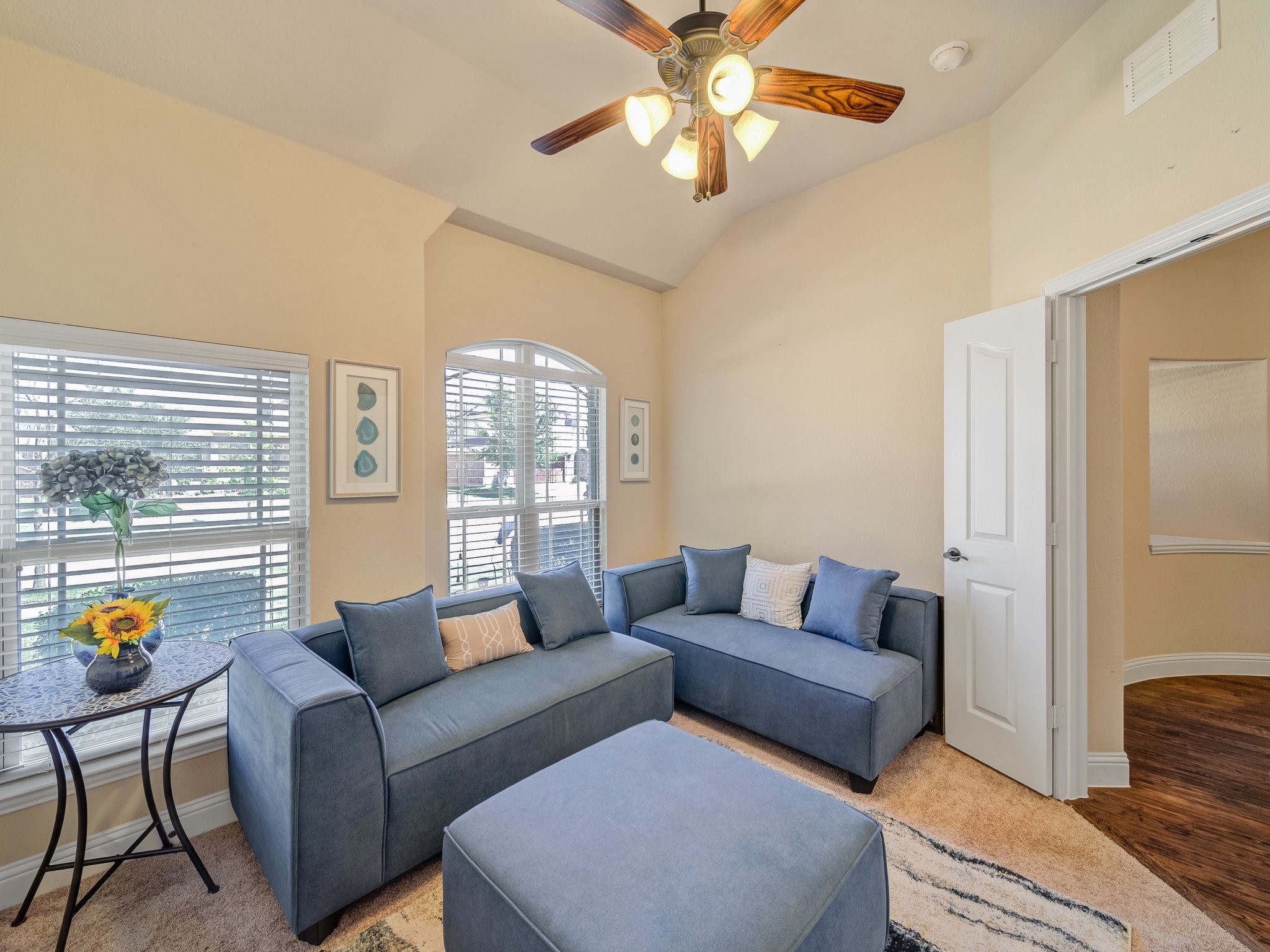 4306 Carnation Lane