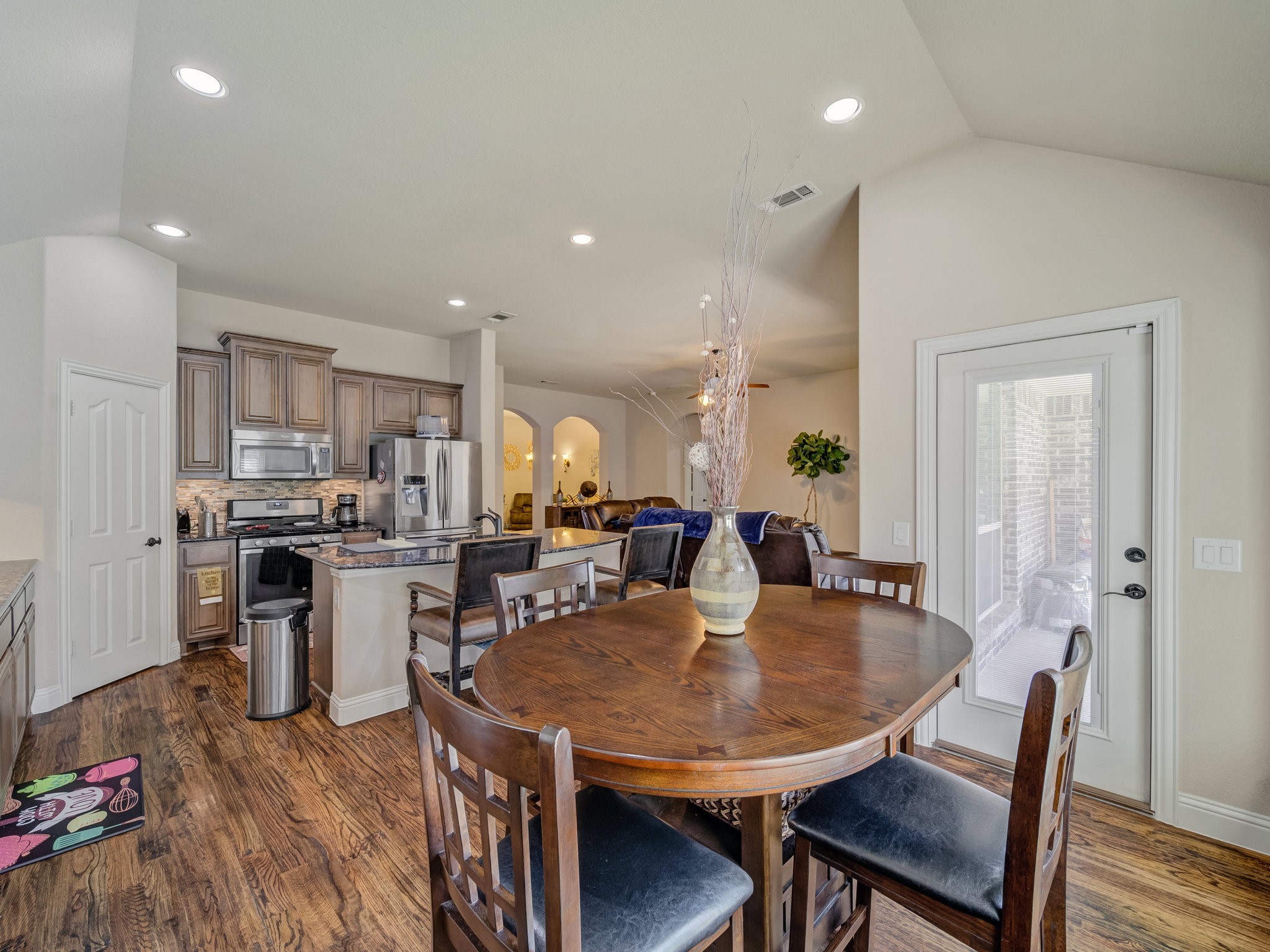 4306 Carnation Lane