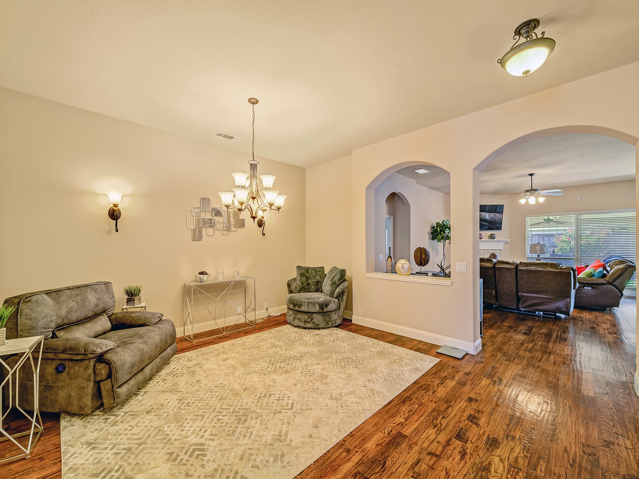 4306 Carnation Lane