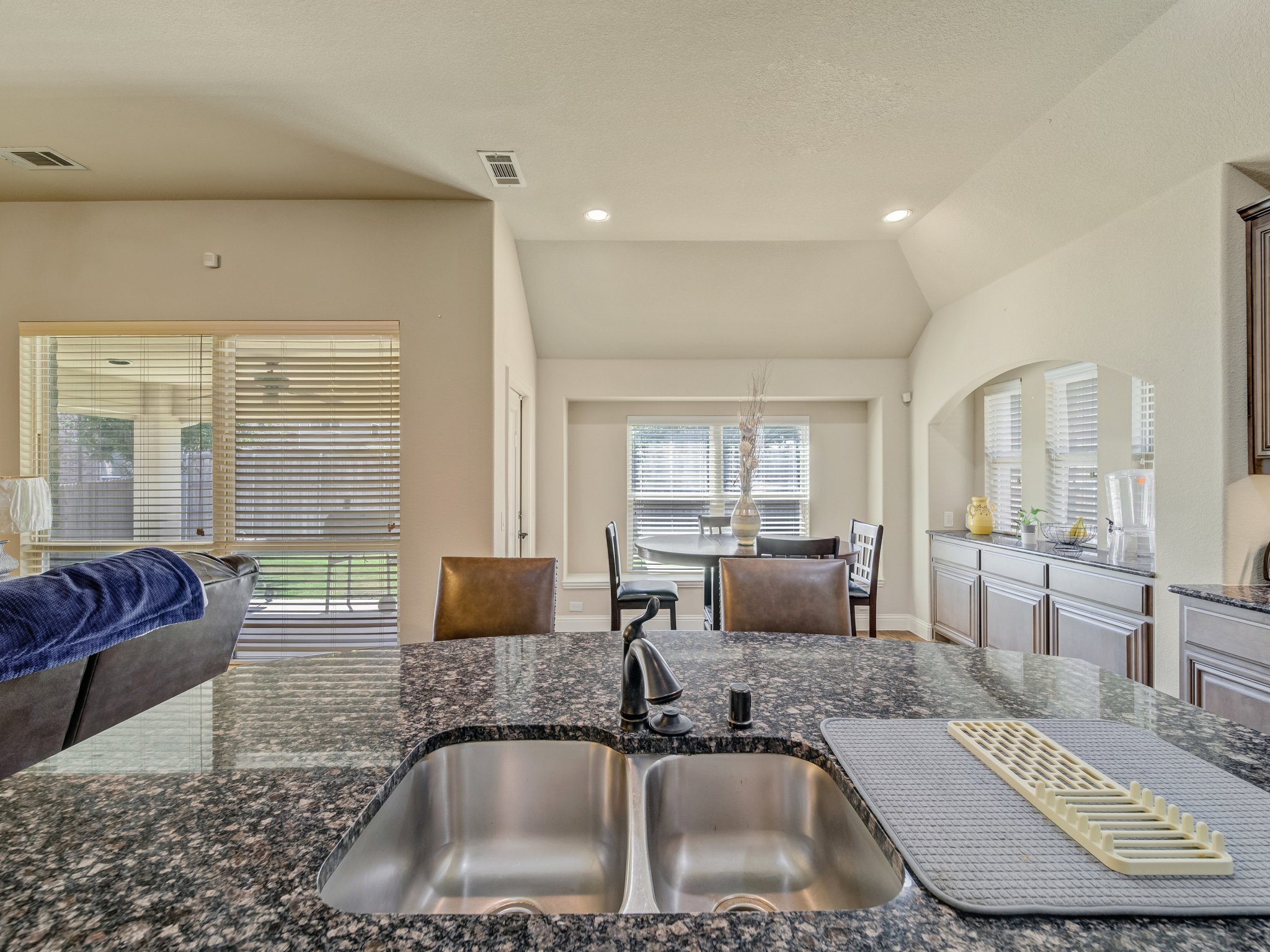4306 Carnation Lane