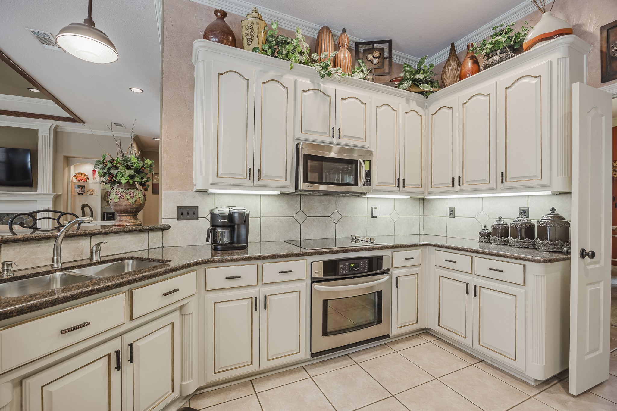 1330 Asher Drive