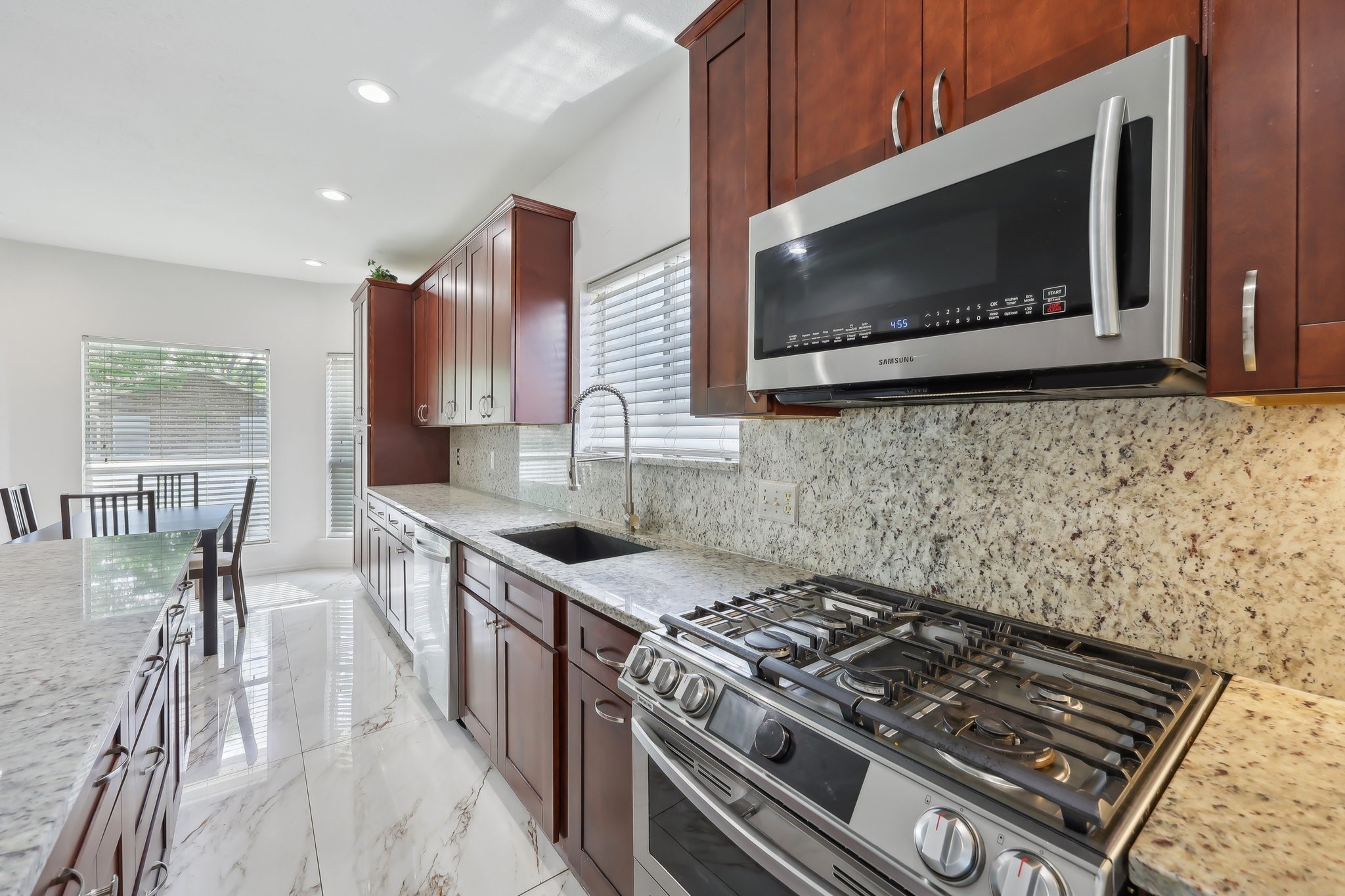 684 Chisholm Trail