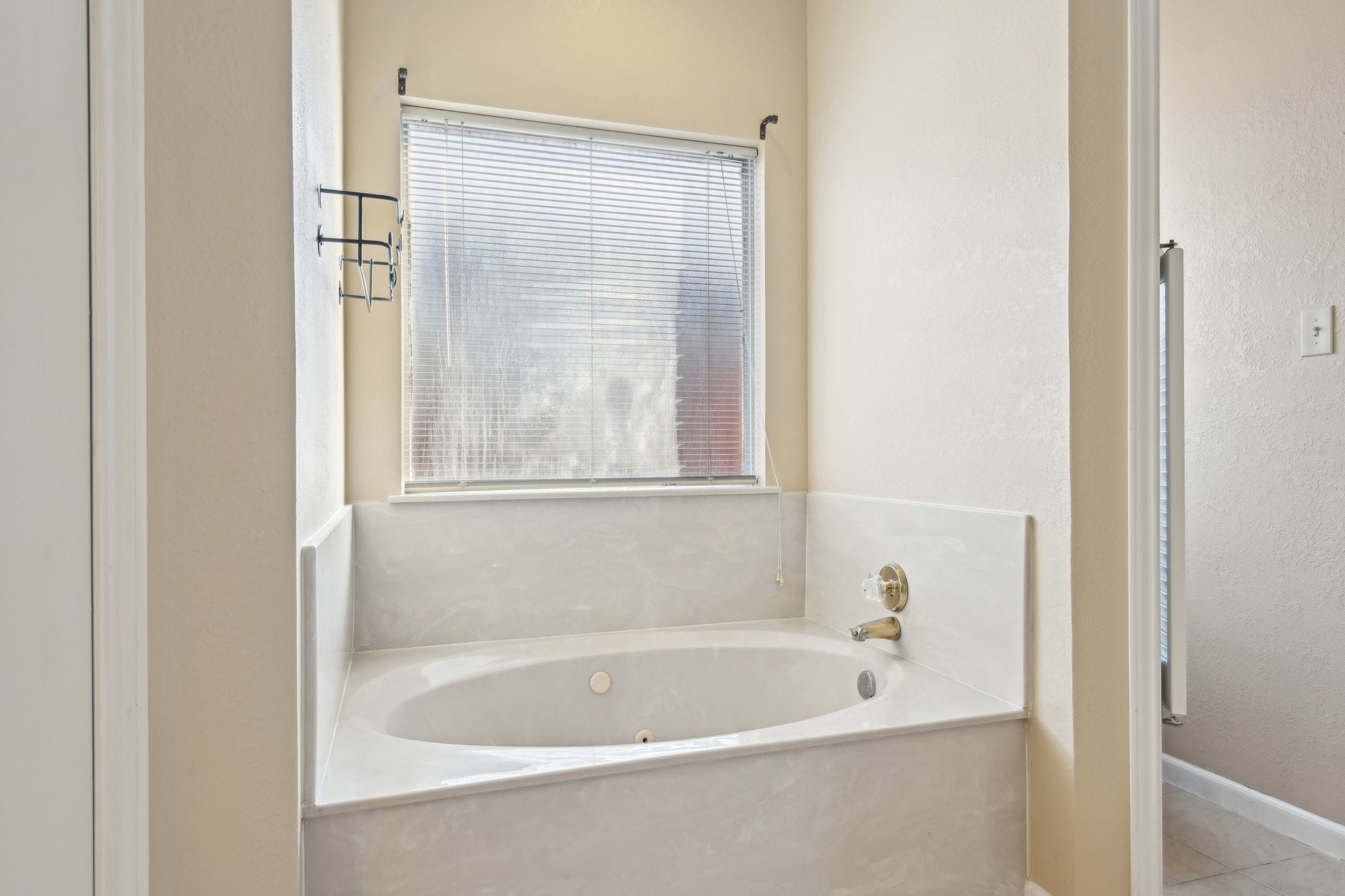 684 Chisholm Trail