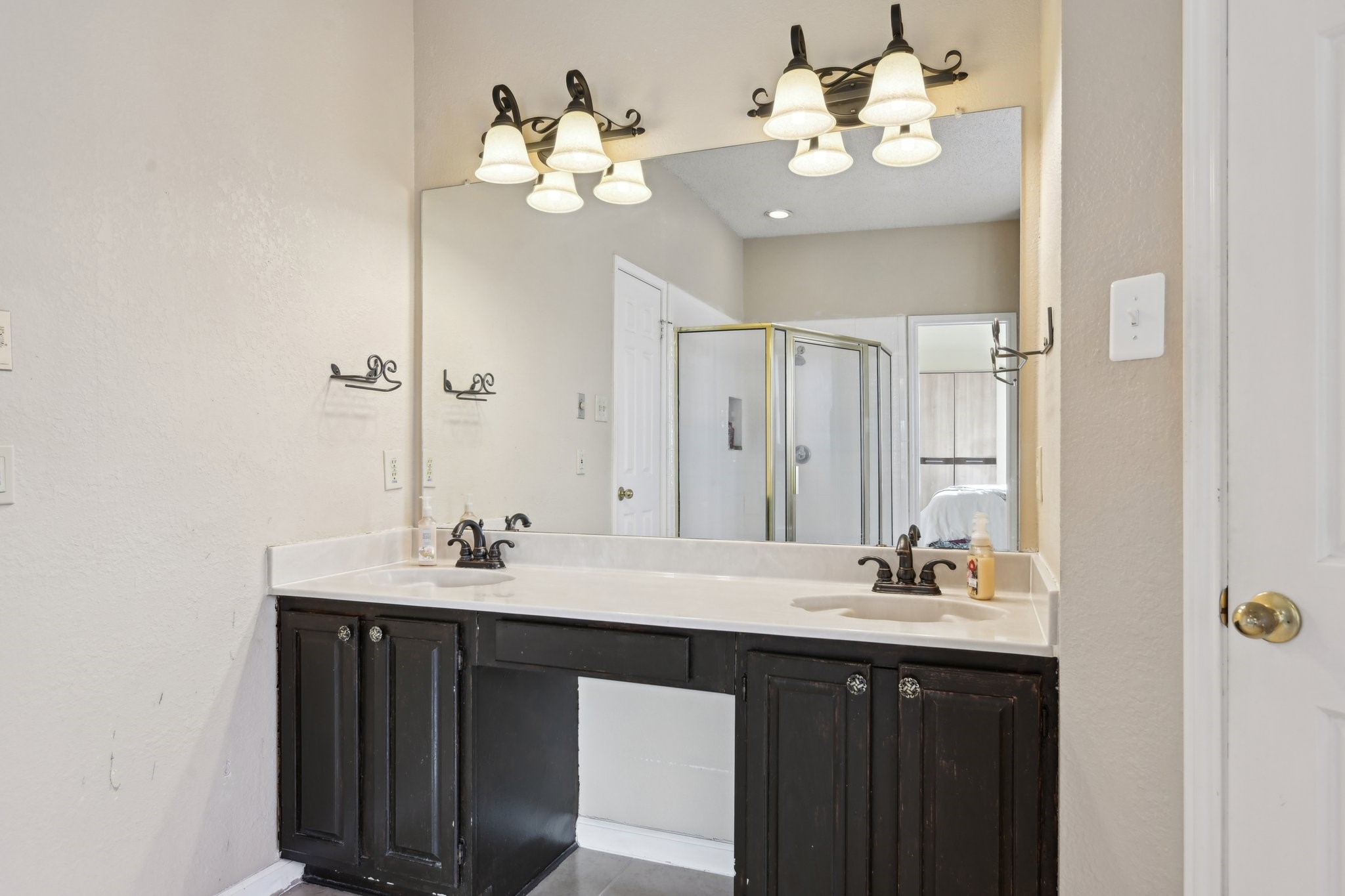 684 Chisholm Trail