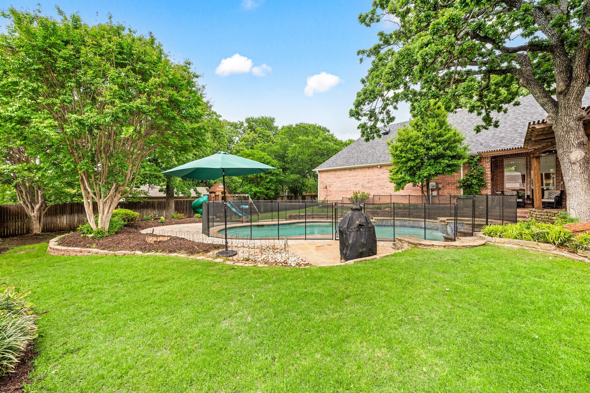 941 Canterbury Lane