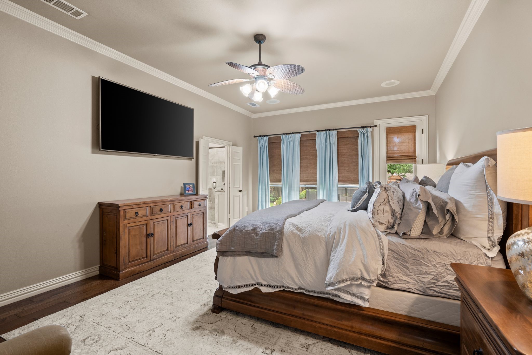941 Canterbury Lane