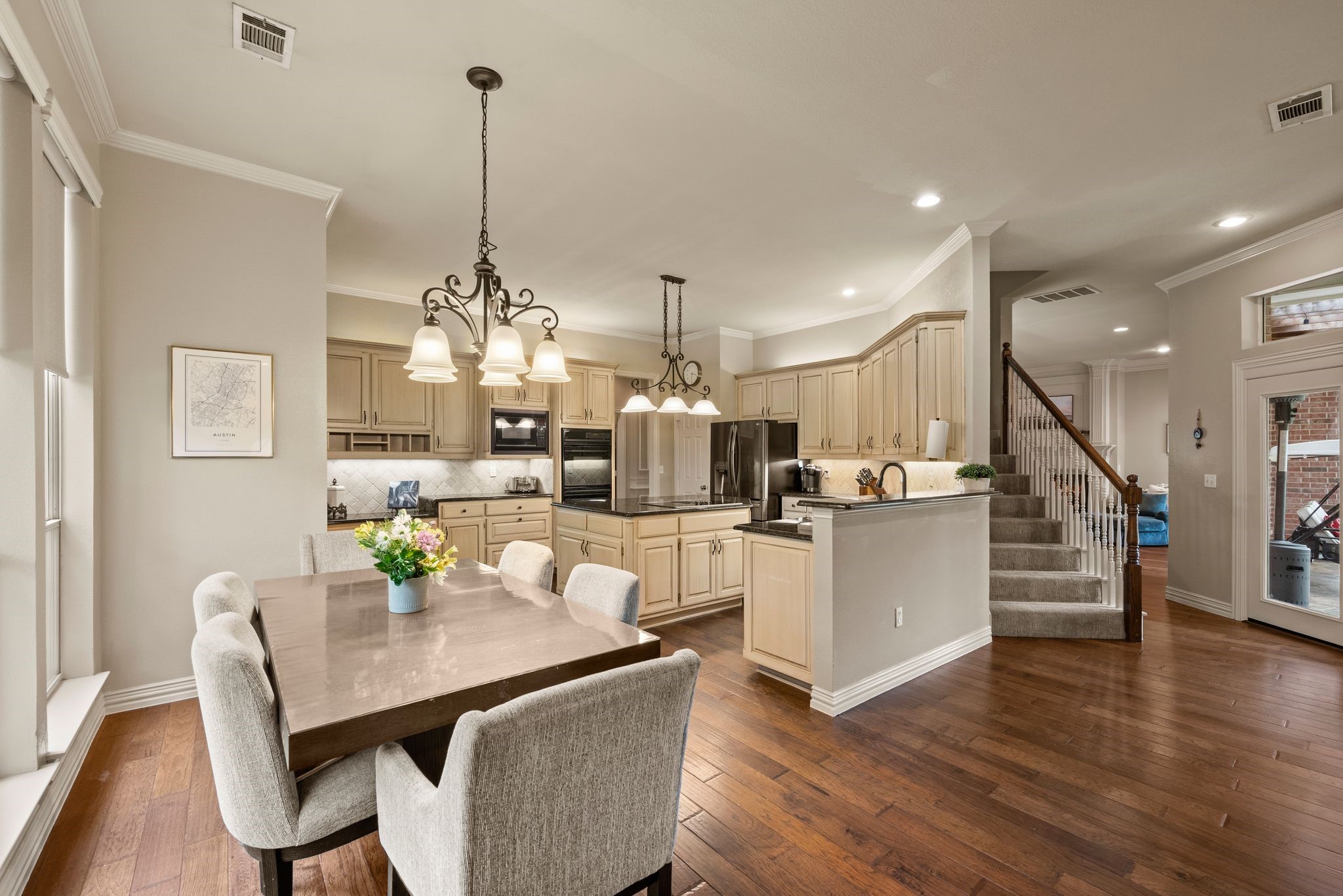 941 Canterbury Lane