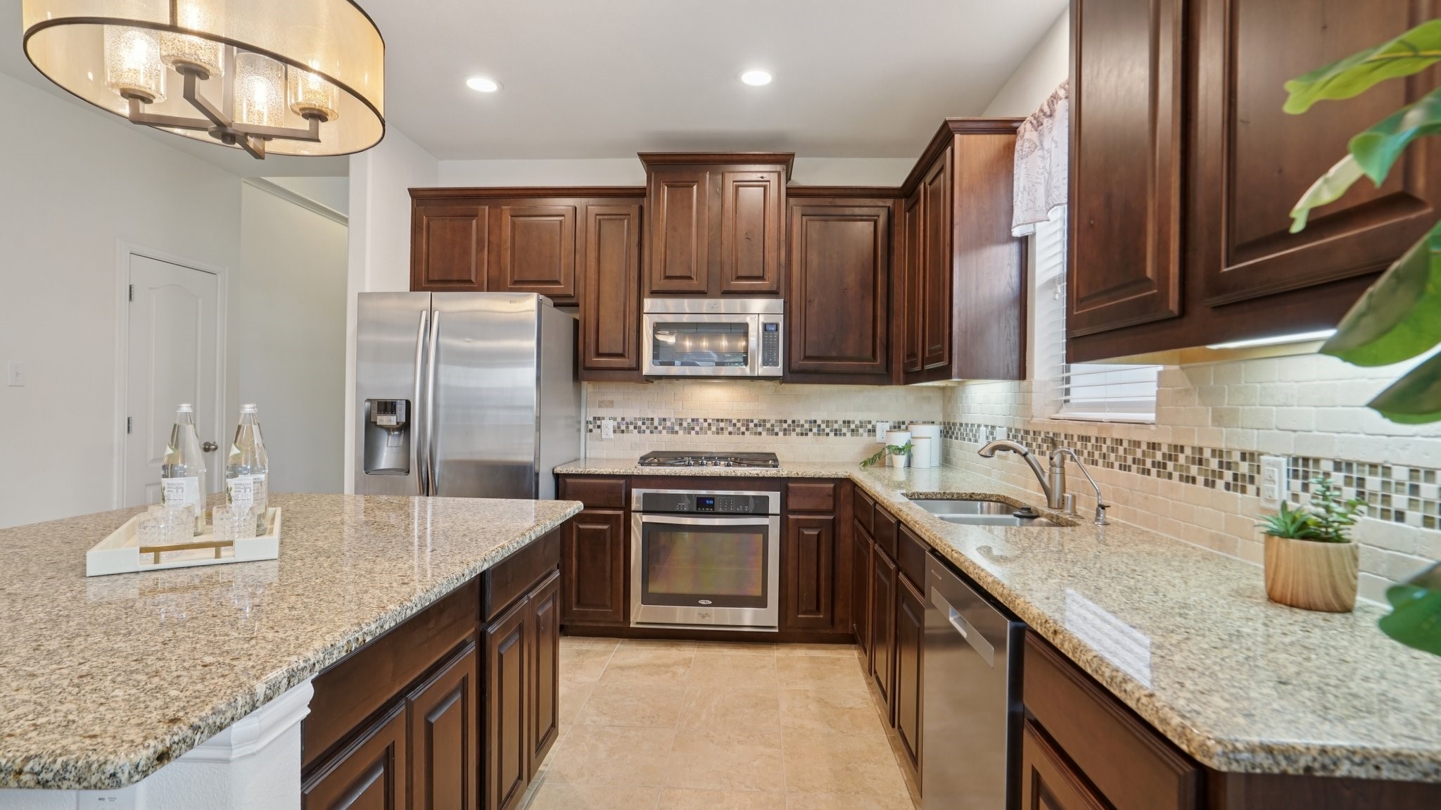 2641 Frances Lane