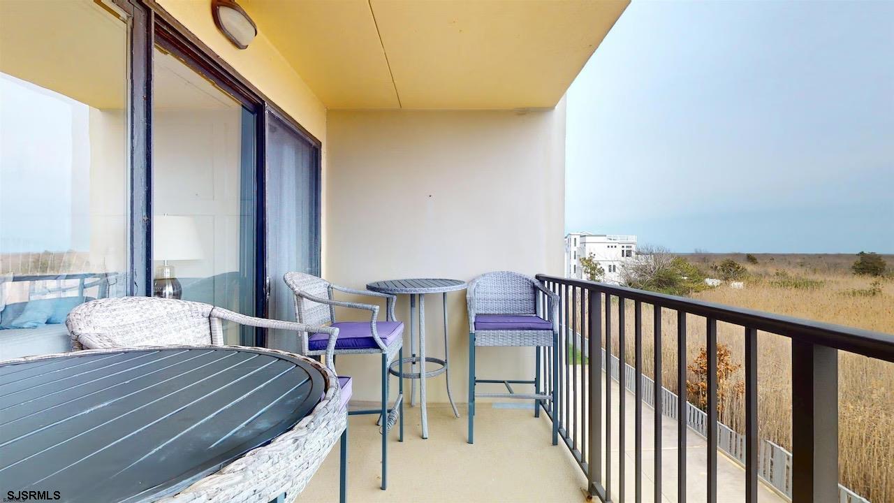 4540 W Brigantine Ave Ave Unit: N208