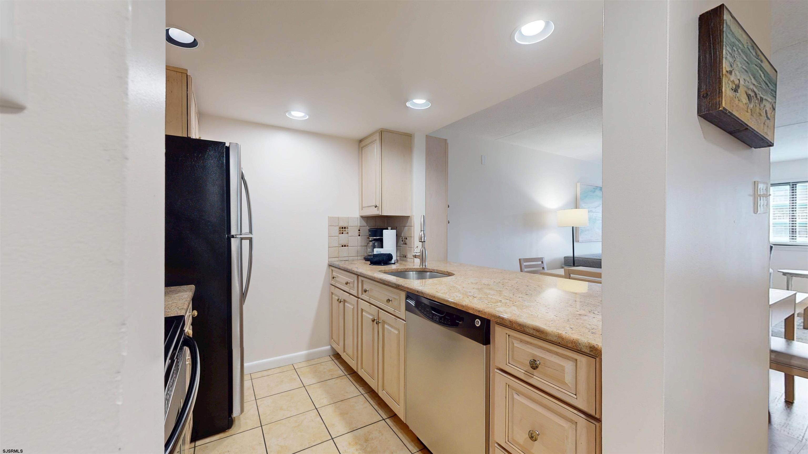 4500 W Brigantine Ave Ave Unit: 2208