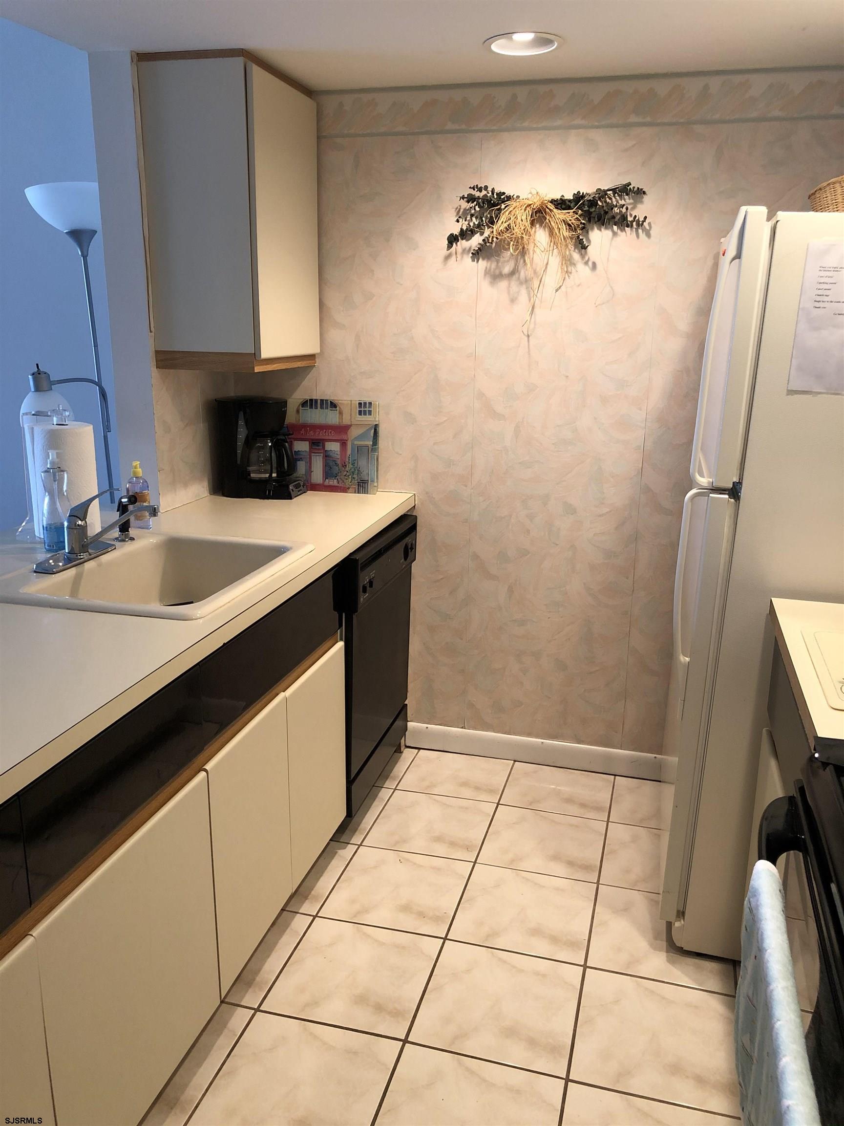 4500 W Brigantine Ave Ave