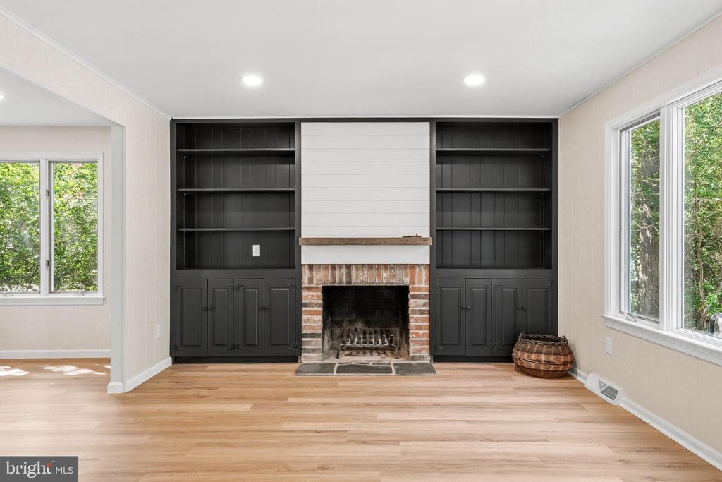343 TAVISTOCK DRIVE