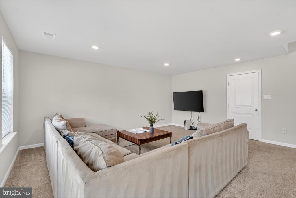 30 AUTUMN PARK DRIVE