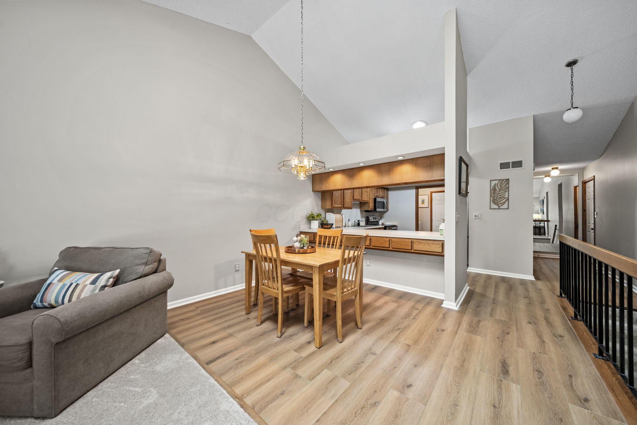 7982 Lewis Avenue, 21