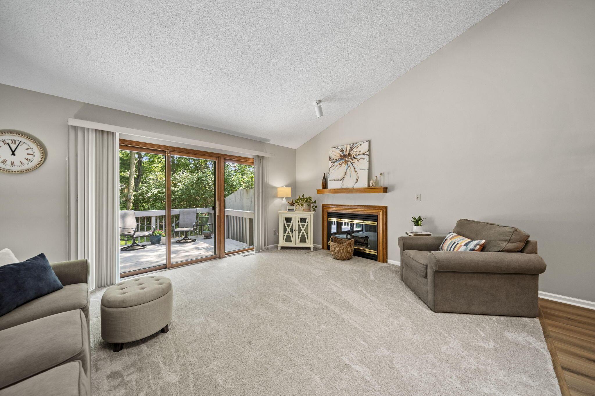 7982 Lewis Avenue, 21