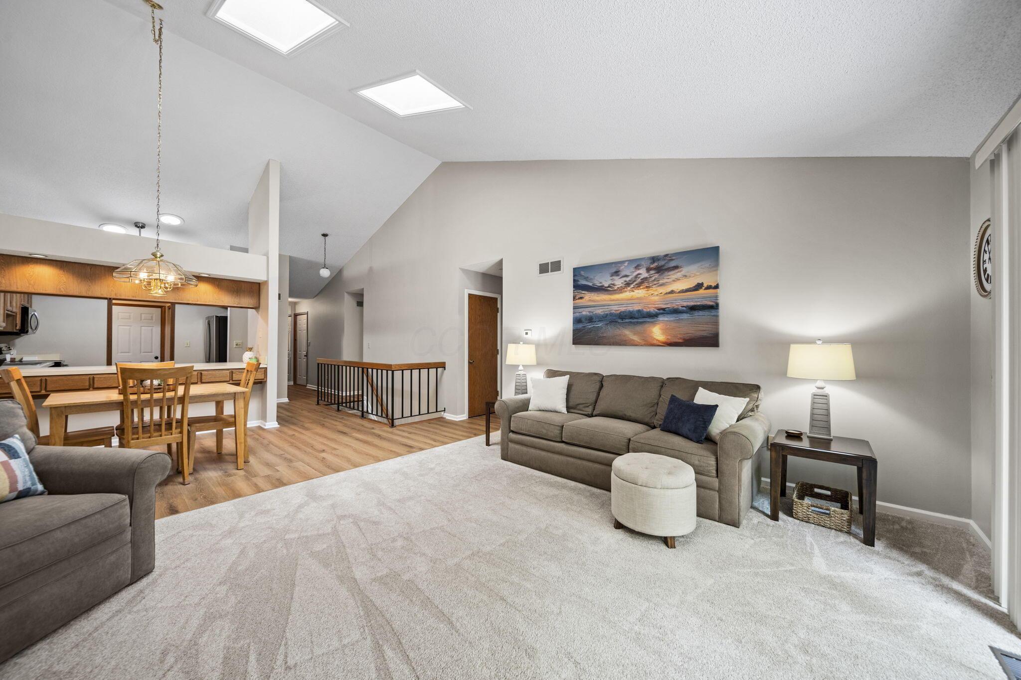 7982 Lewis Avenue, 21