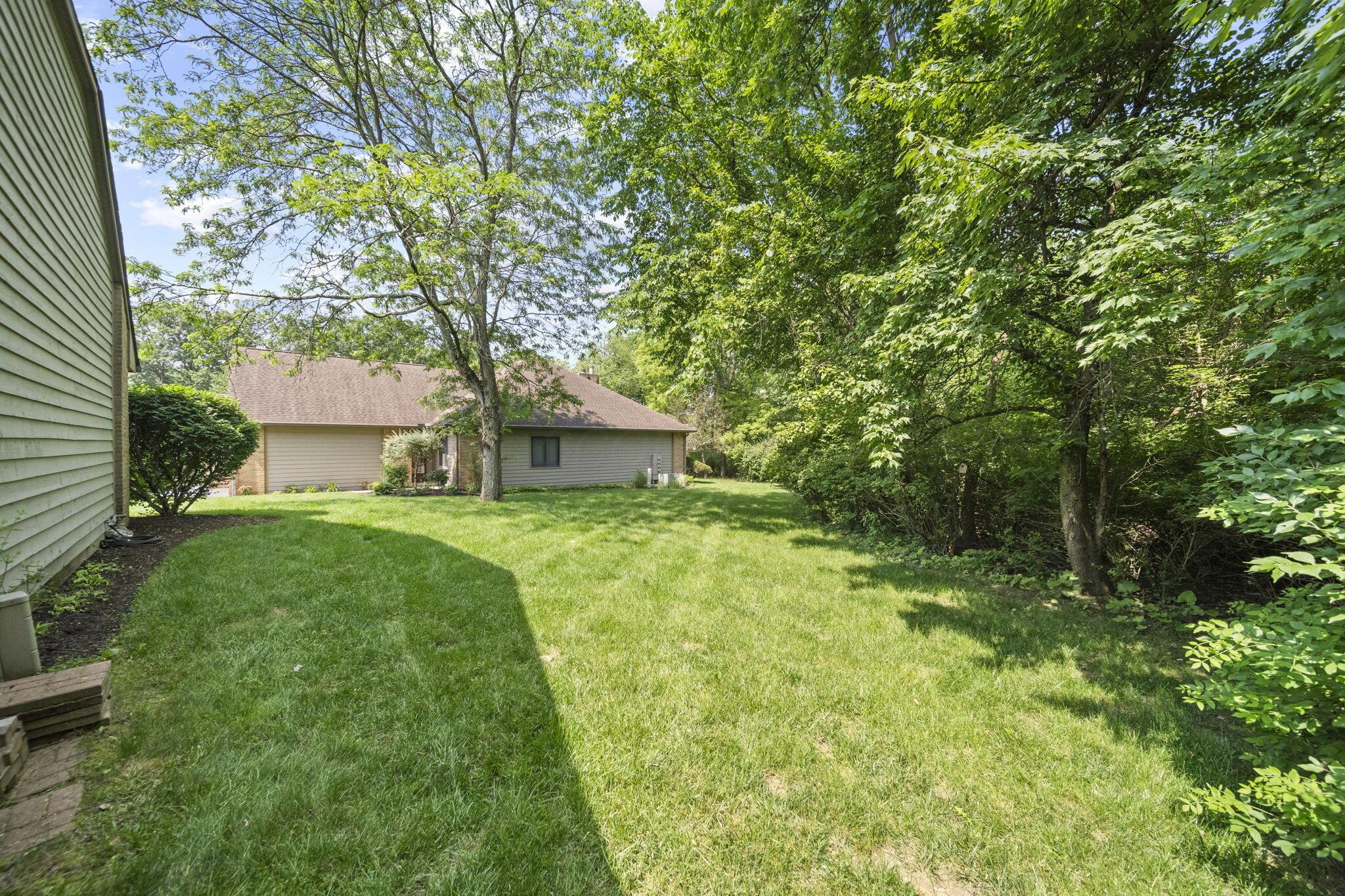 7982 Lewis Avenue, 21
