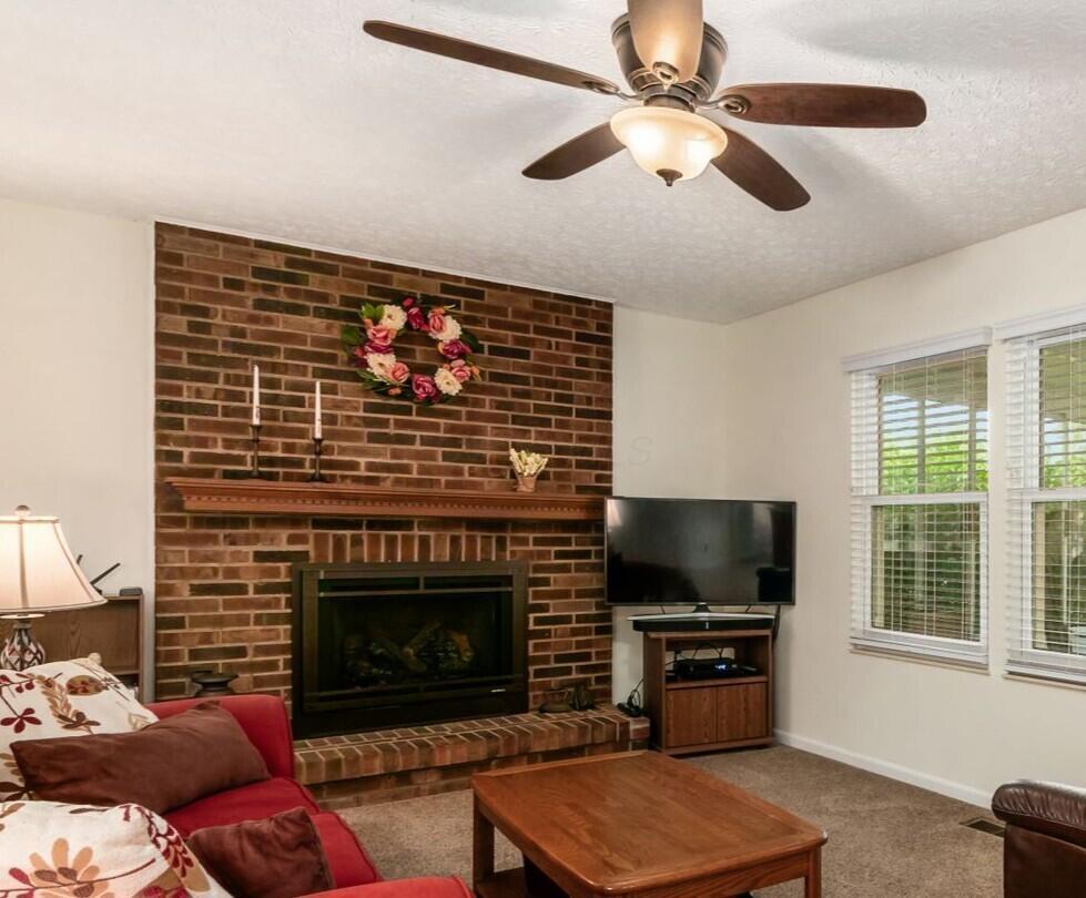 3700 Ravens Glen Drive