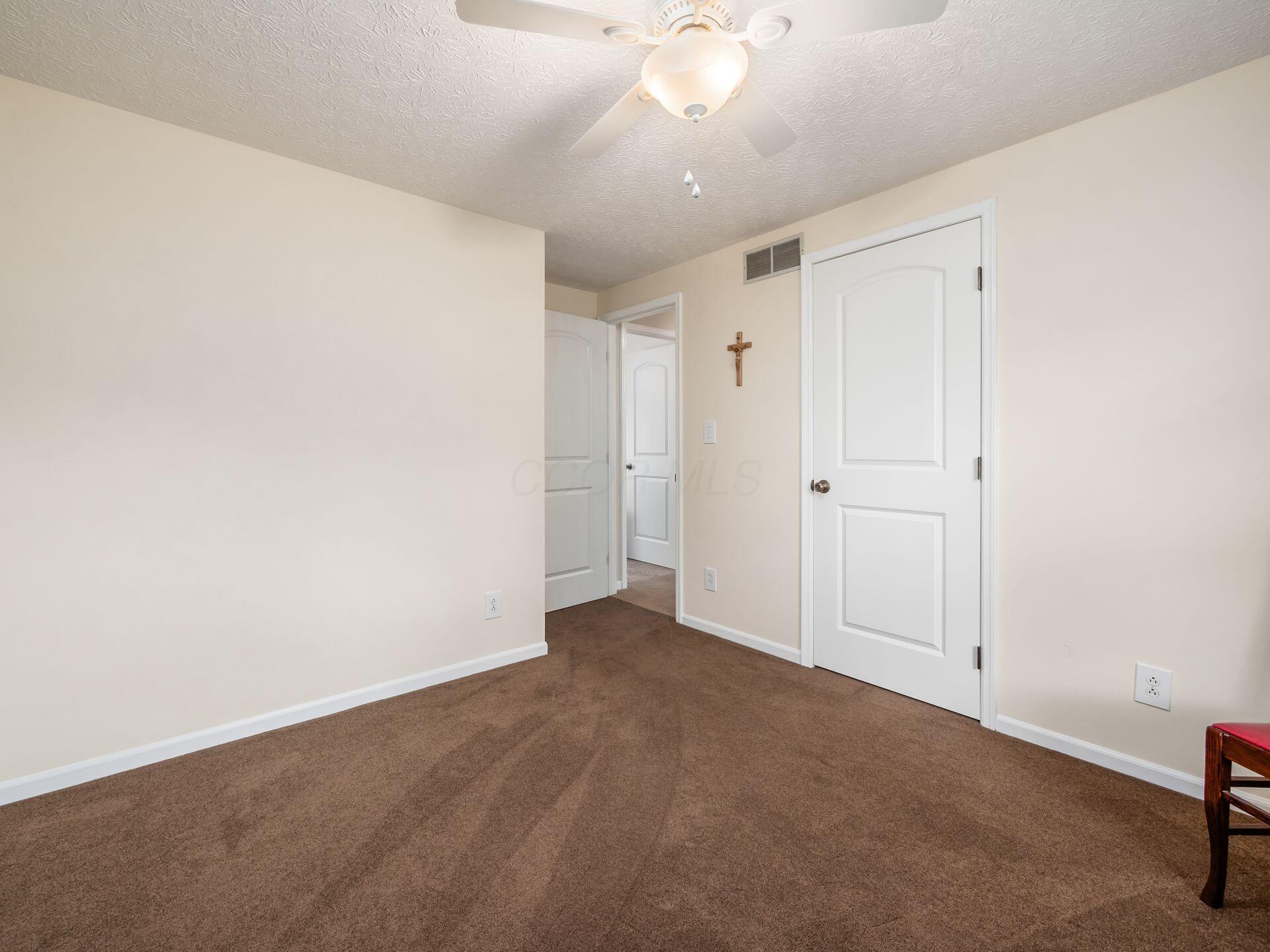 3700 Ravens Glen Drive