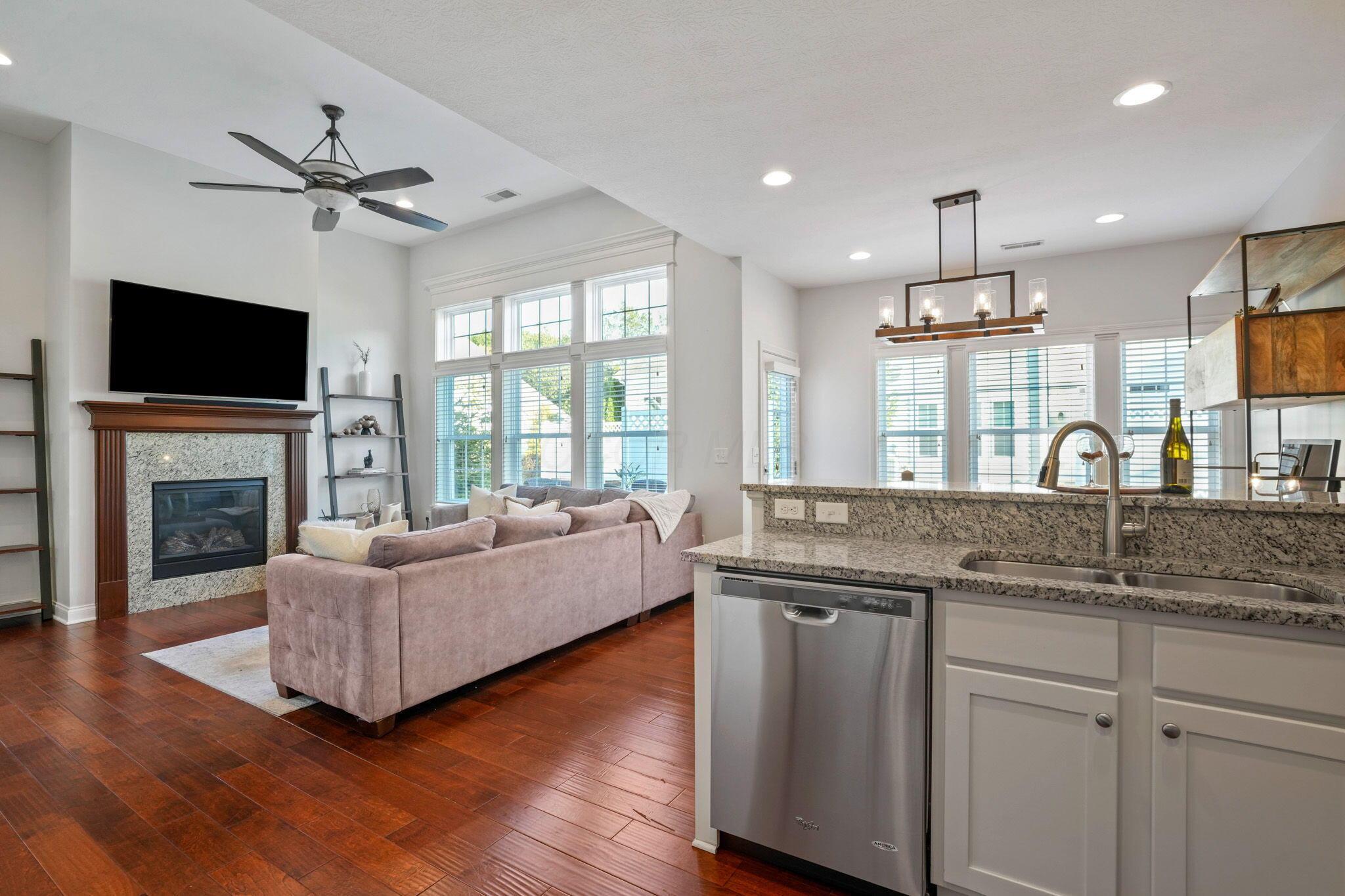 3819 Saint Malo Way, Columbus