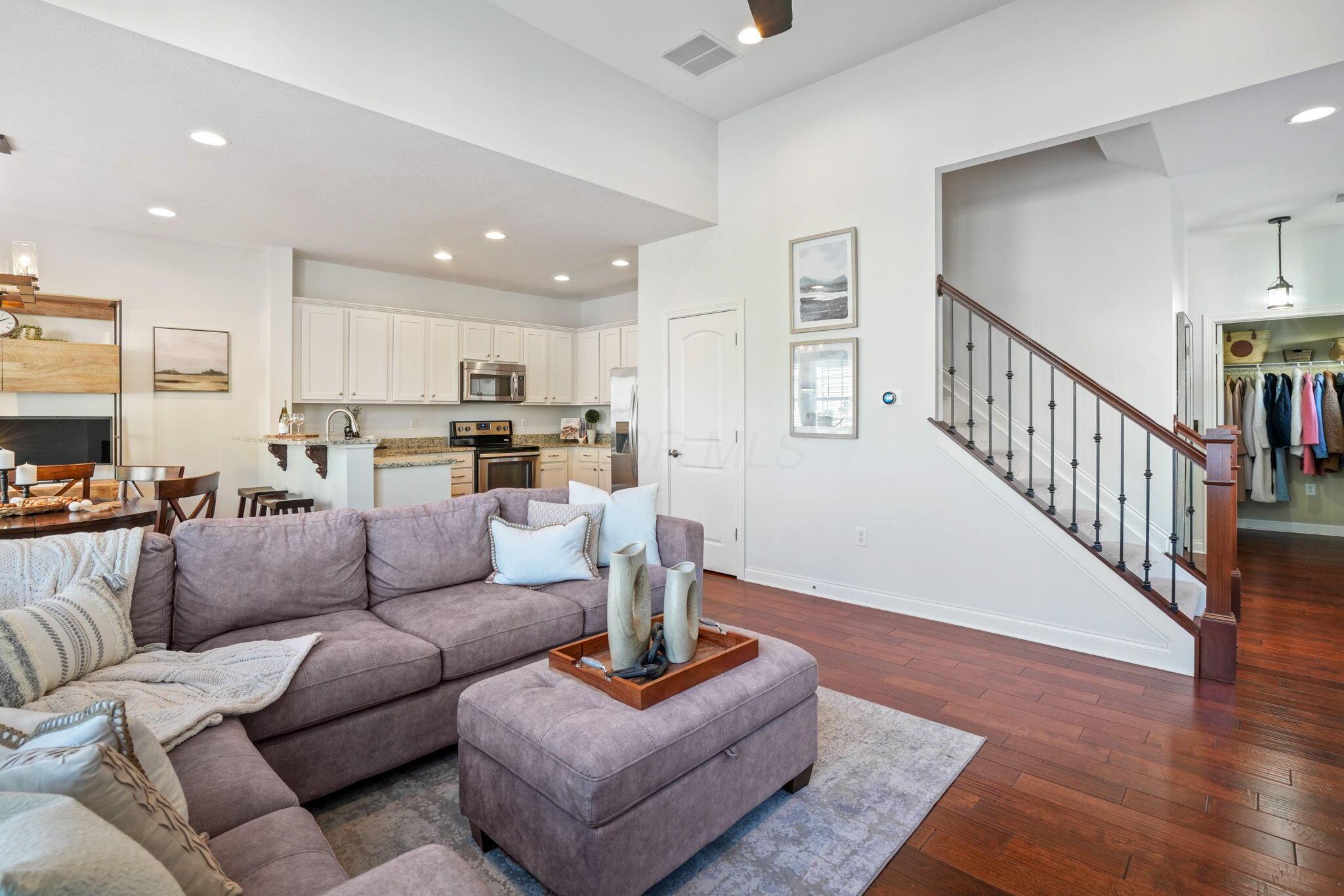 3819 Saint Malo Way, Columbus