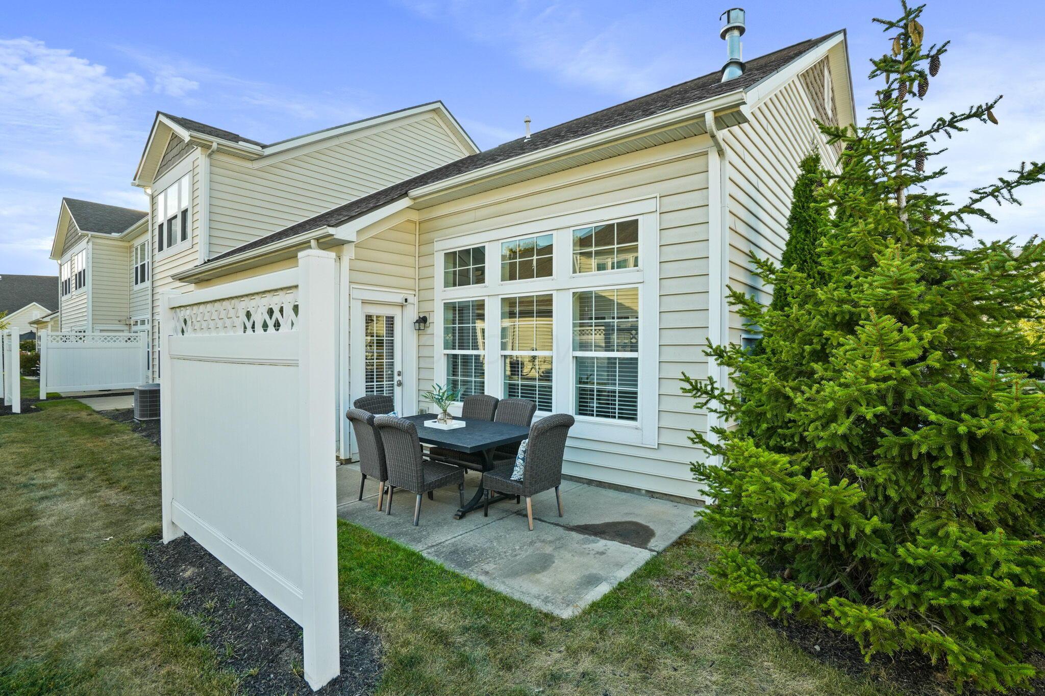 3819 Saint Malo Way, Columbus