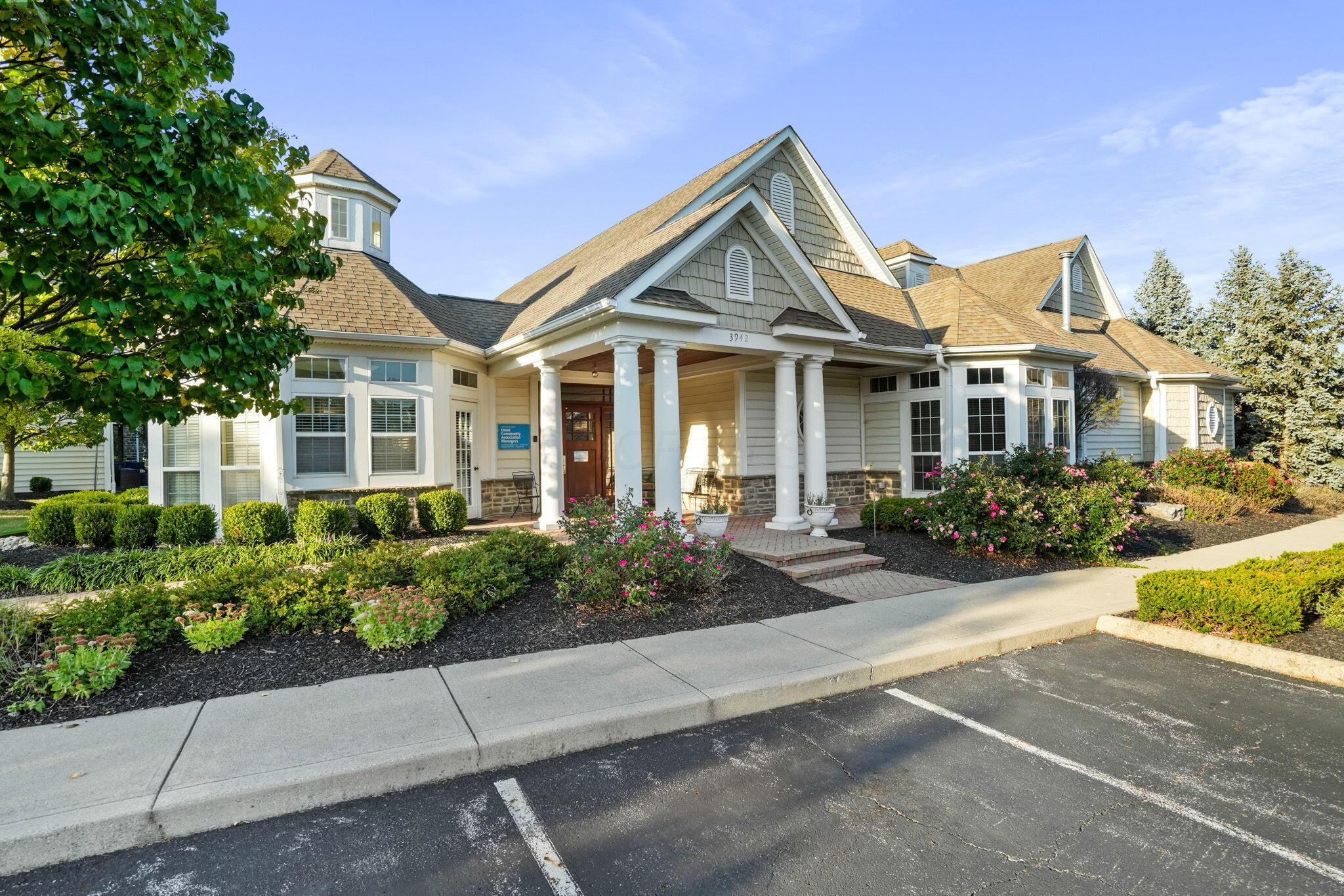 3819 Saint Malo Way, Columbus