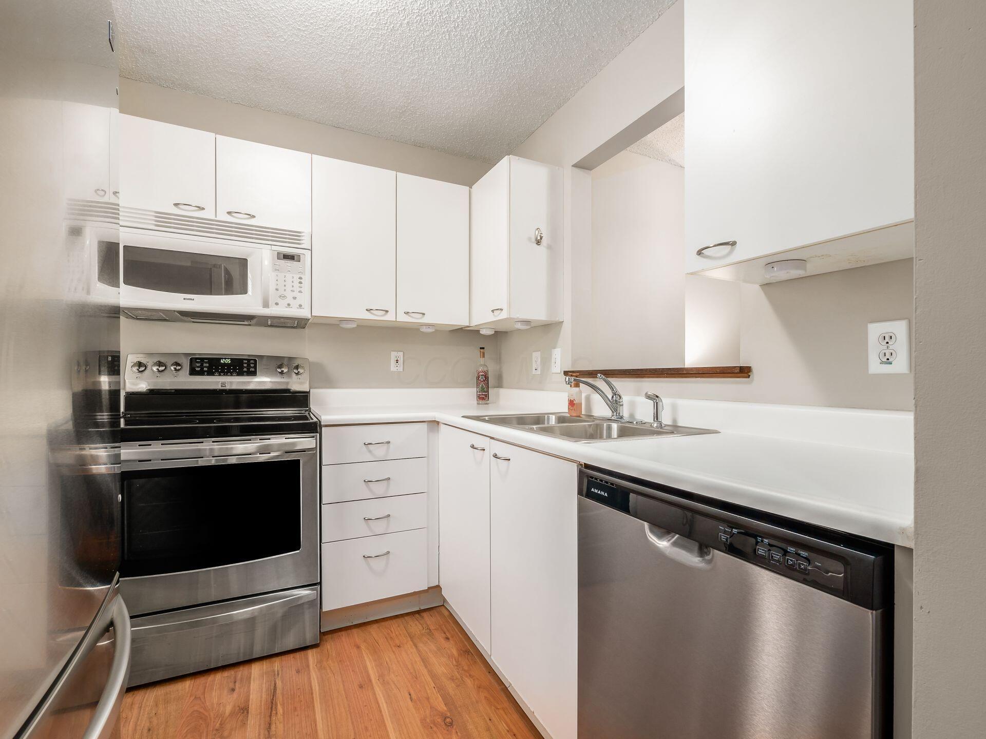 1747 Ridgebury Drive, 137E