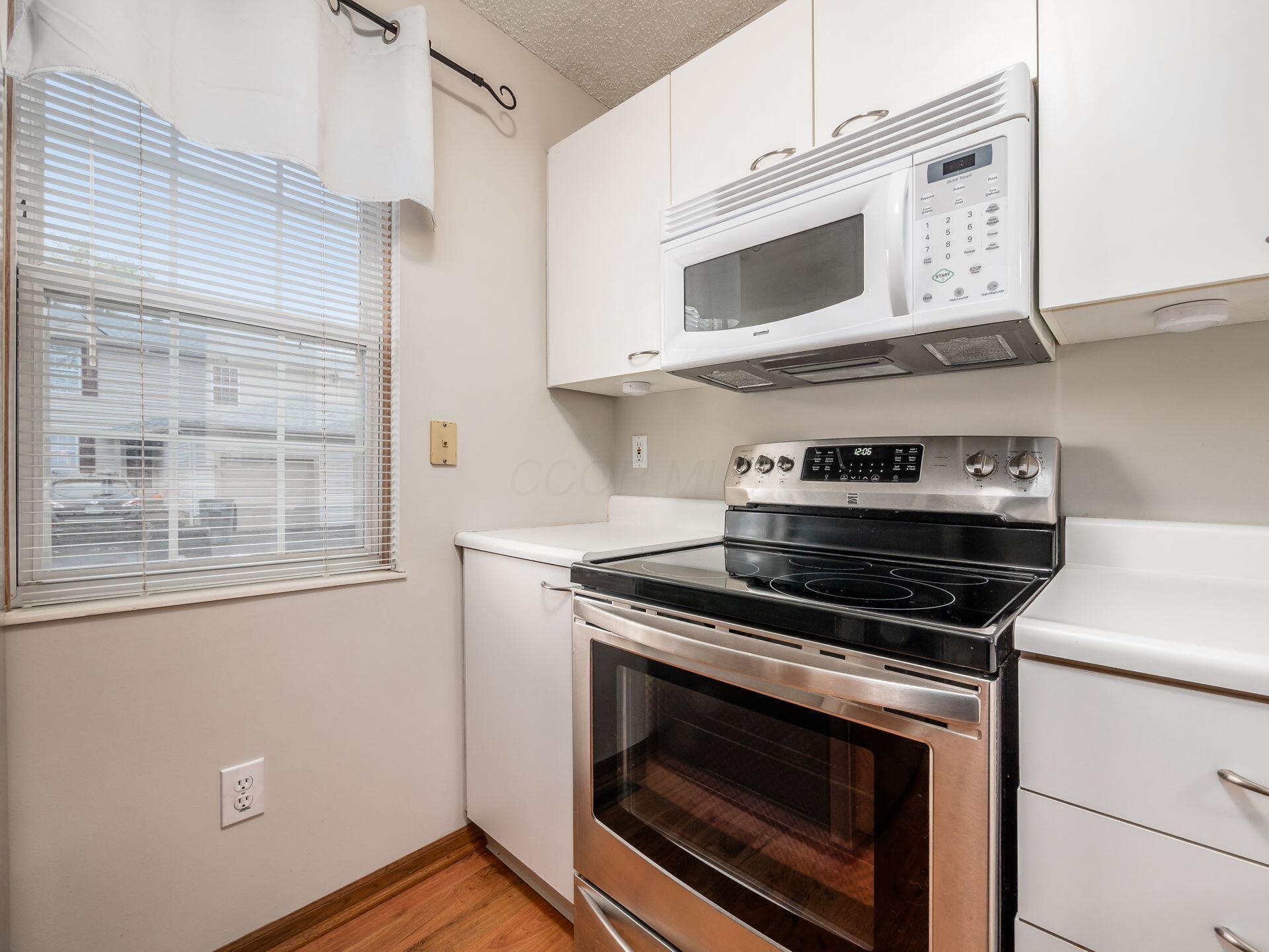 1747 Ridgebury Drive, 137E