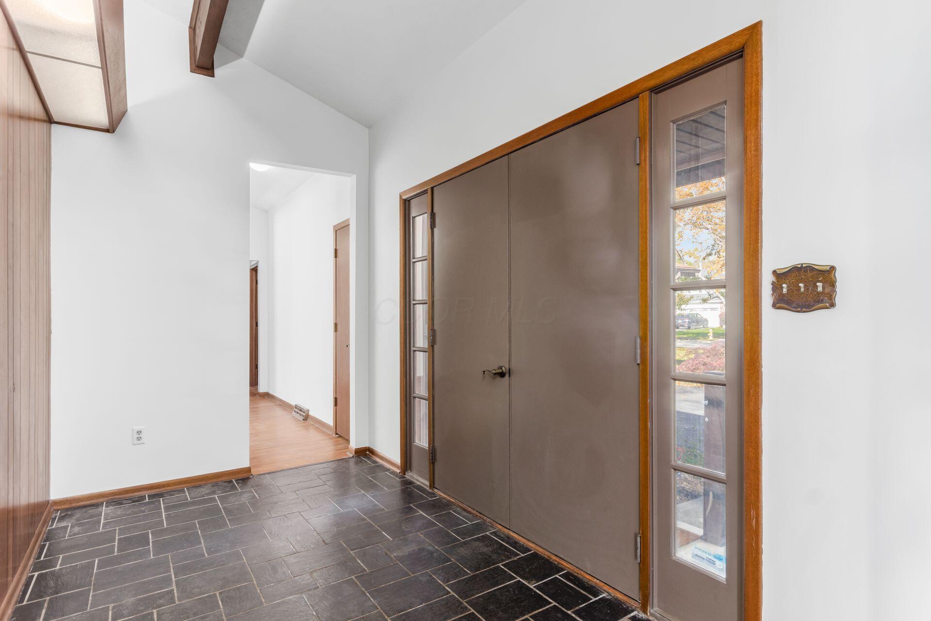 1501 Bridgeton Drive