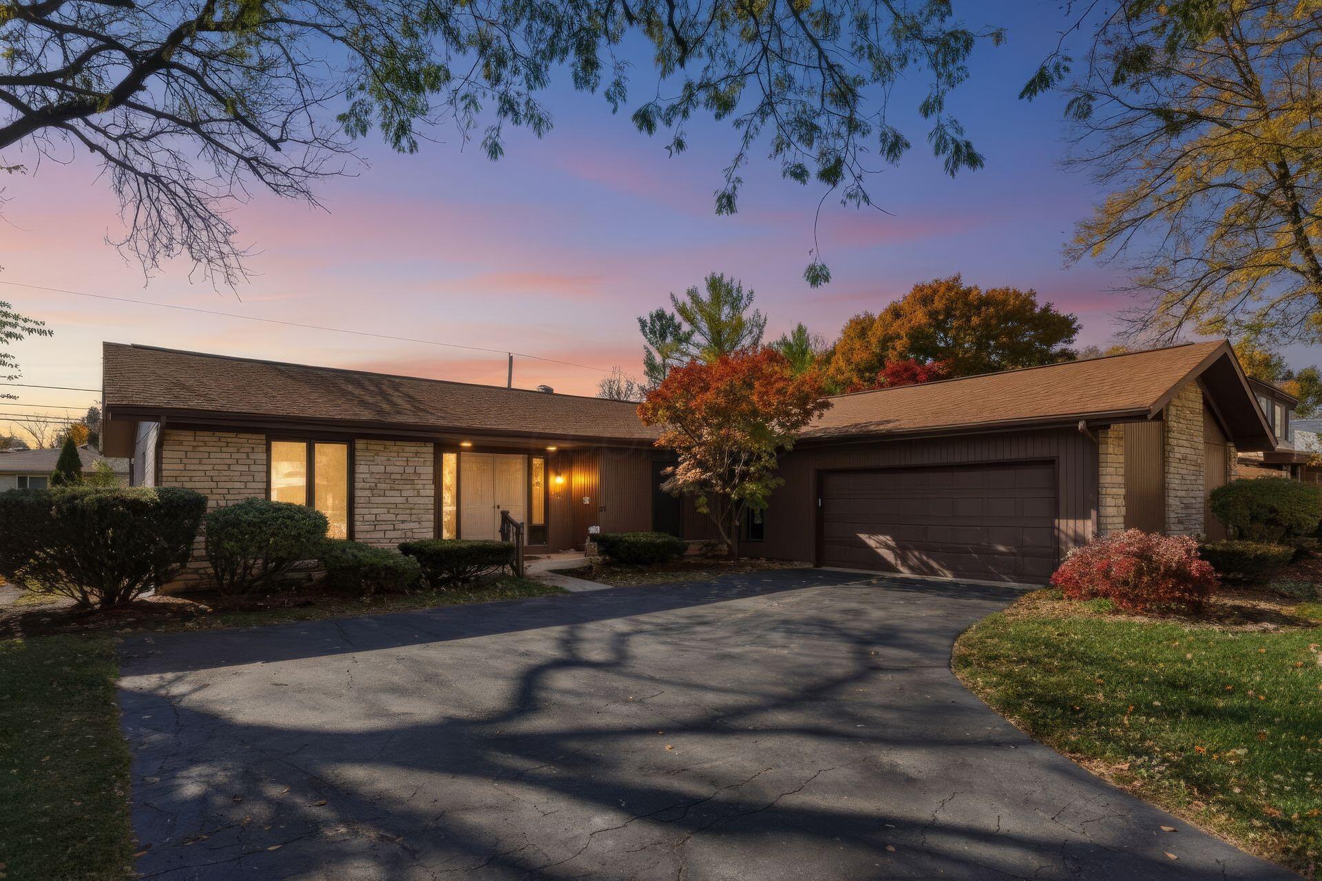 1501 Bridgeton Drive